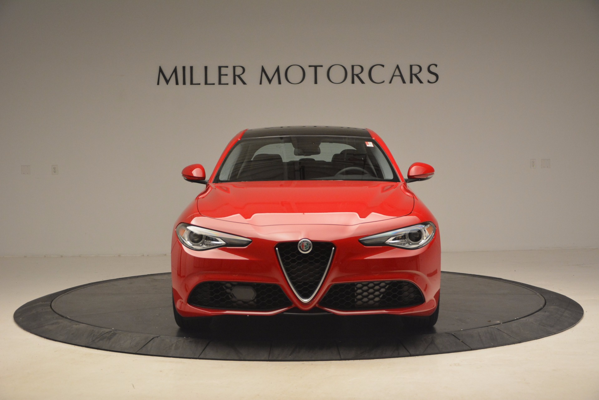 New-2017-Alfa-Romeo-Giulia-Q4