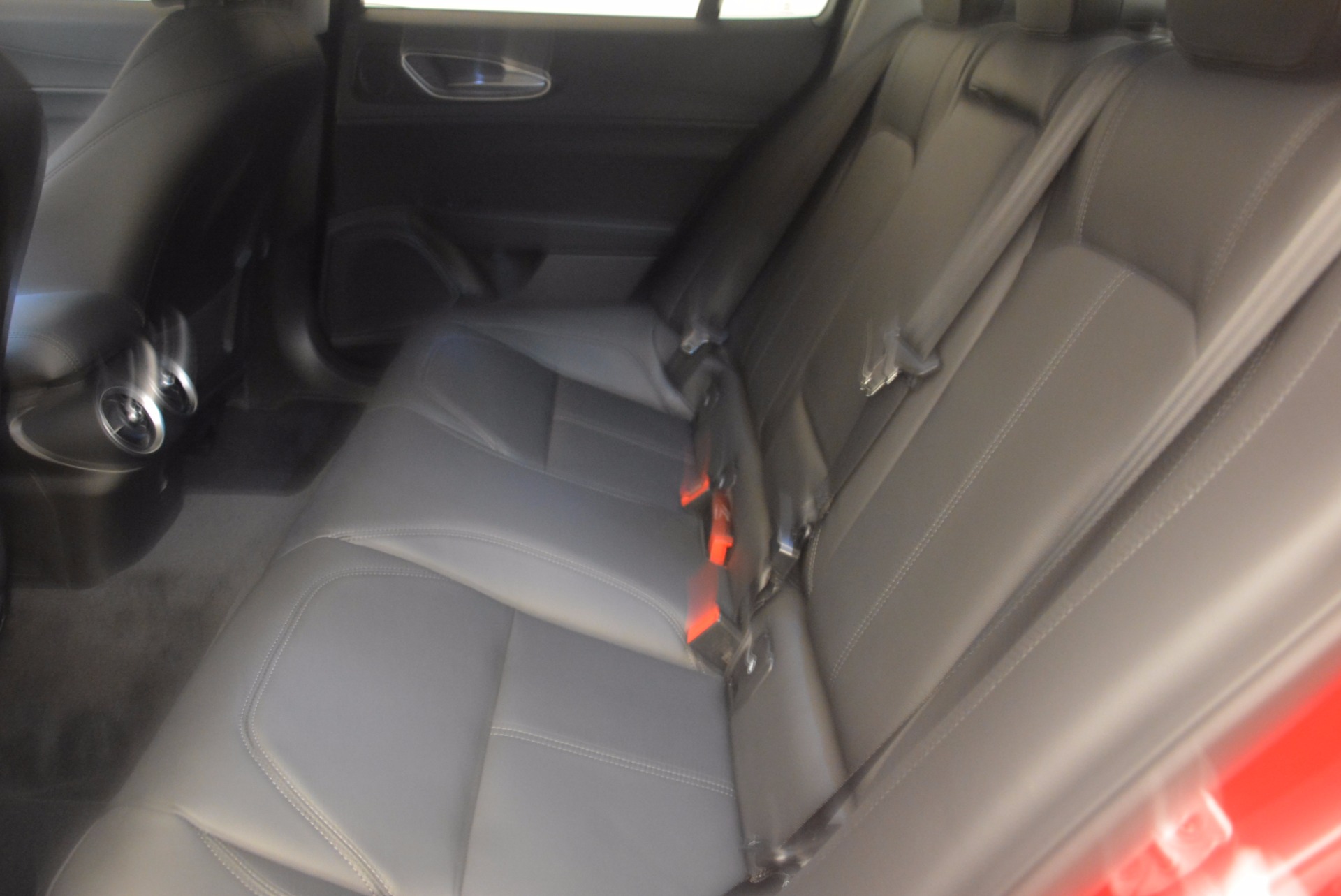 New-2017-Alfa-Romeo-Giulia-Q4