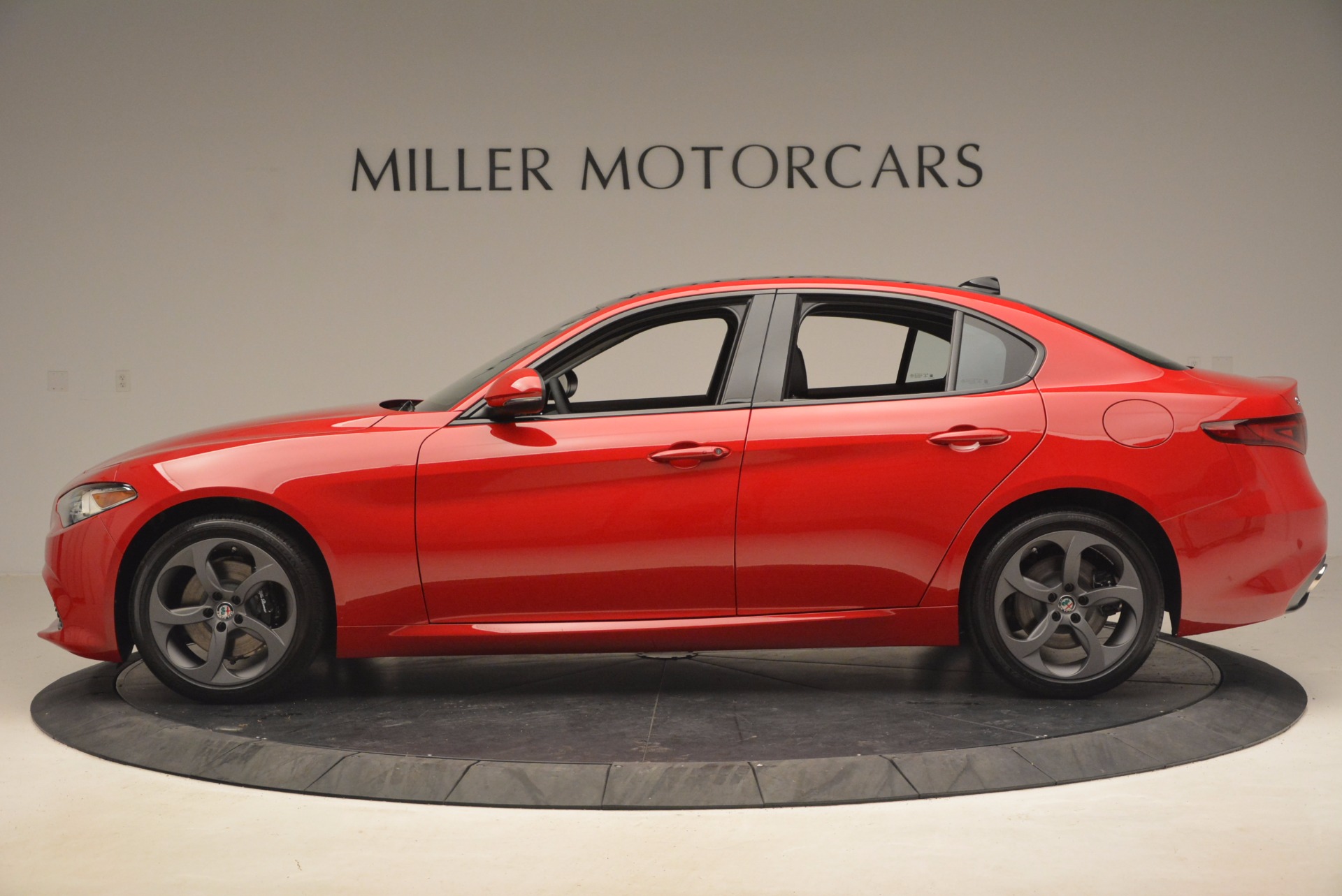 New-2017-Alfa-Romeo-Giulia-Q4