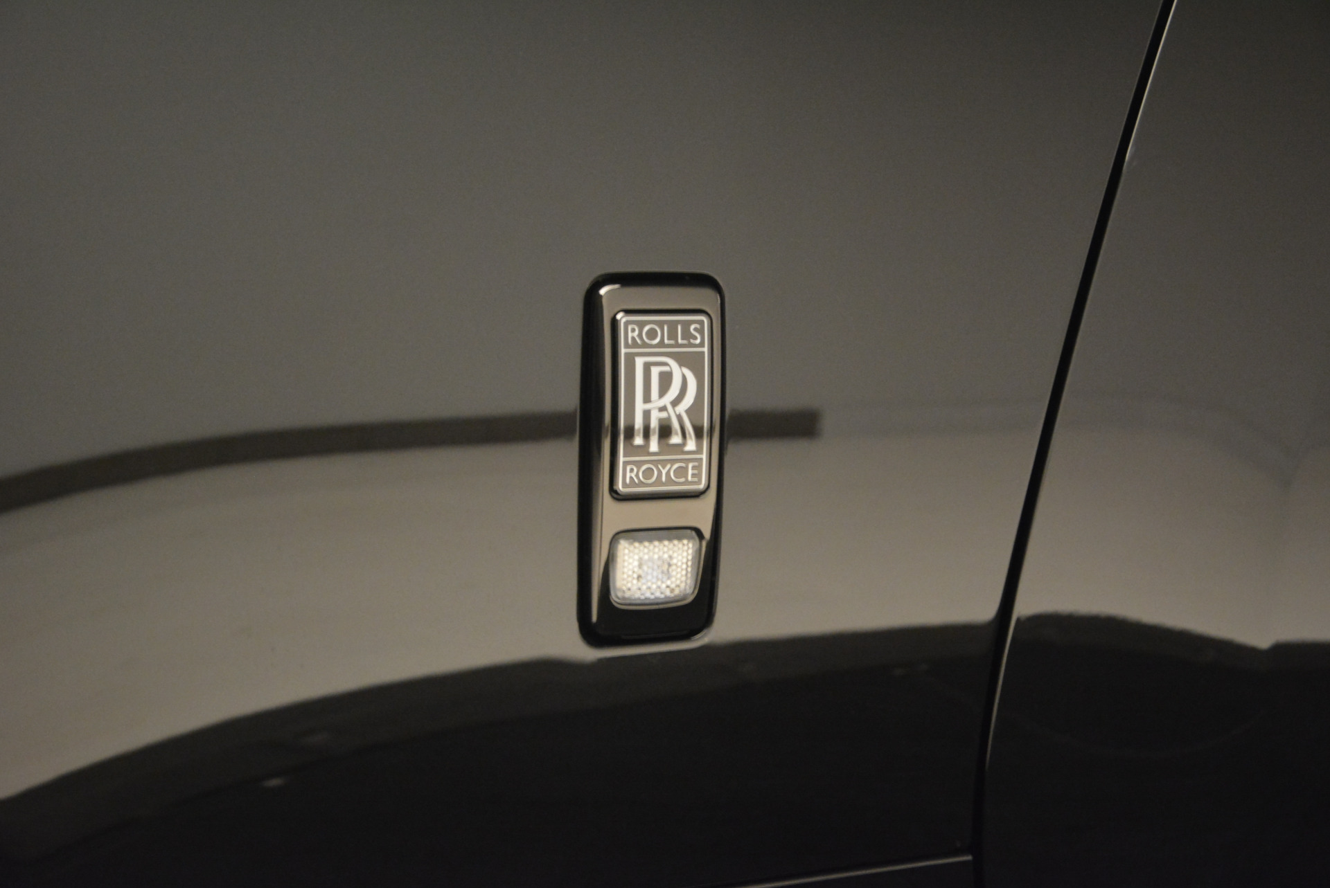 Used-2018-Rolls-Royce-Dawn-Black-Badge