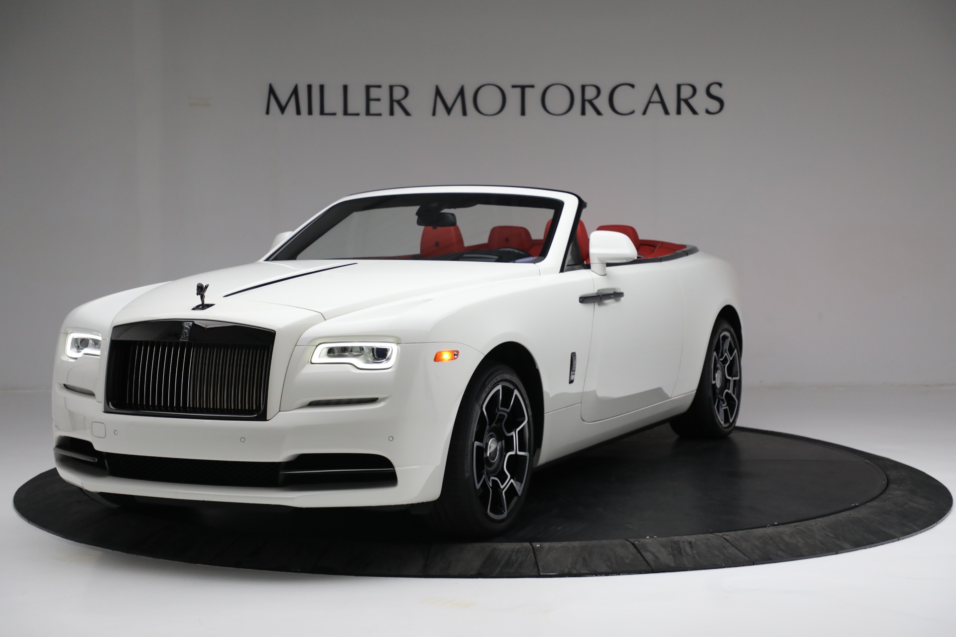 Used-2018-Rolls-Royce-Black-Badge-Dawn