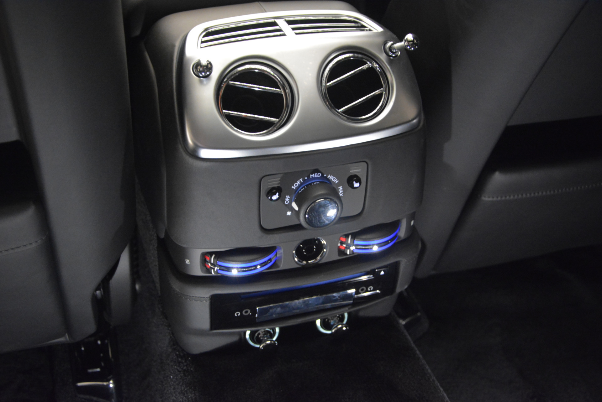 New-2018-Rolls-Royce-Ghost