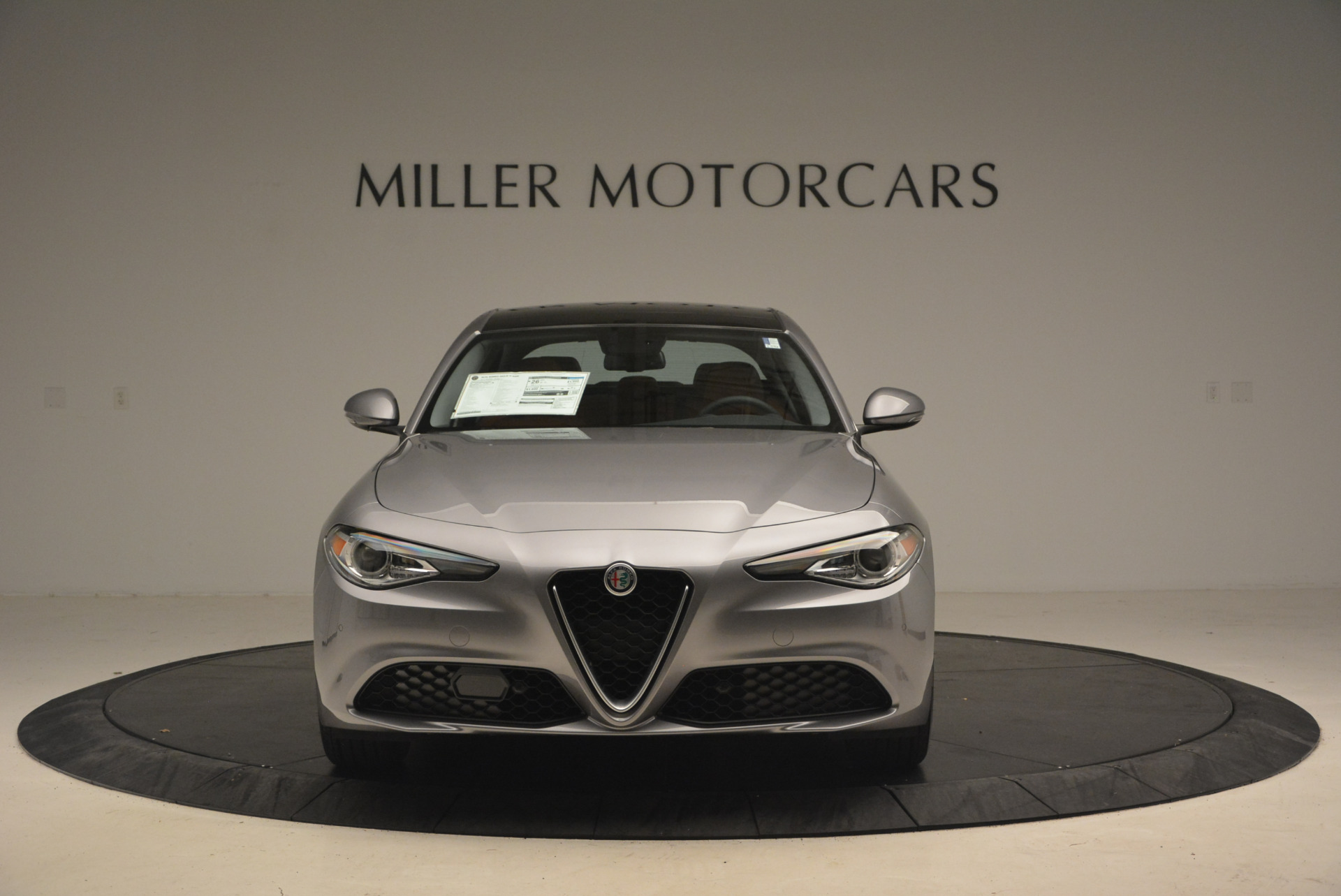 New-2017-Alfa-Romeo-Giulia-Ti-Q4