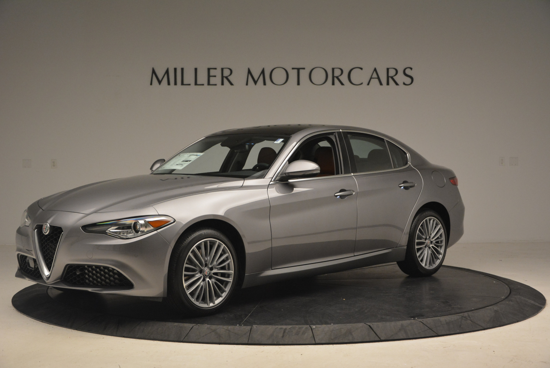 New-2017-Alfa-Romeo-Giulia-Ti-Q4