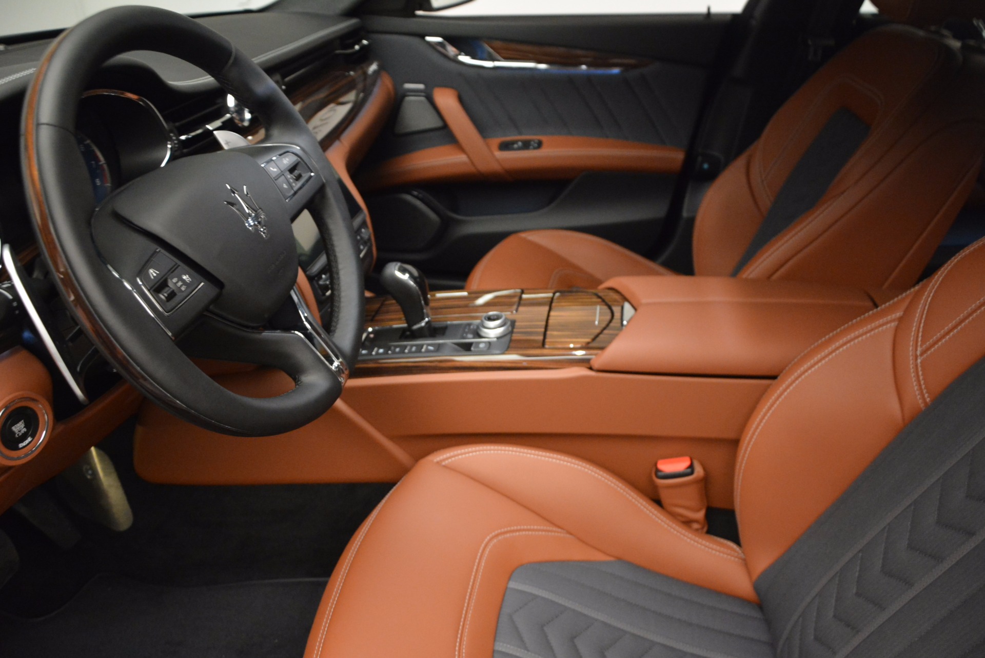 New-2017-Maserati-Quattroporte-S-Q4-GranLusso