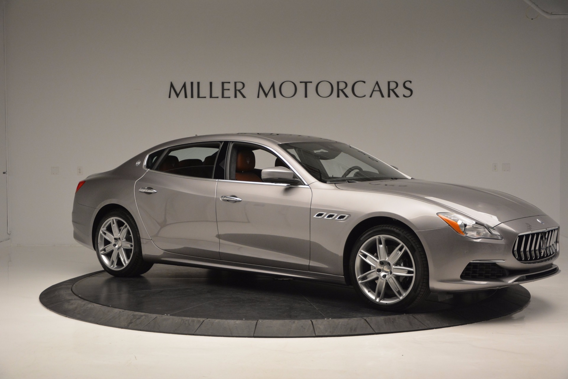 New-2017-Maserati-Quattroporte-S-Q4-GranLusso