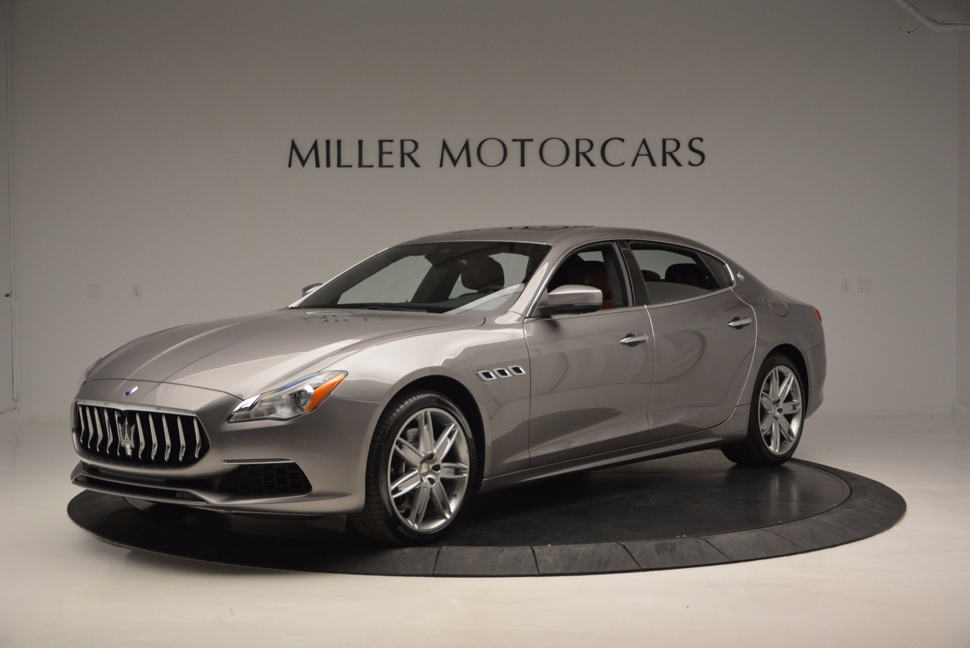 New-2017-Maserati-Quattroporte-S-Q4-GranLusso