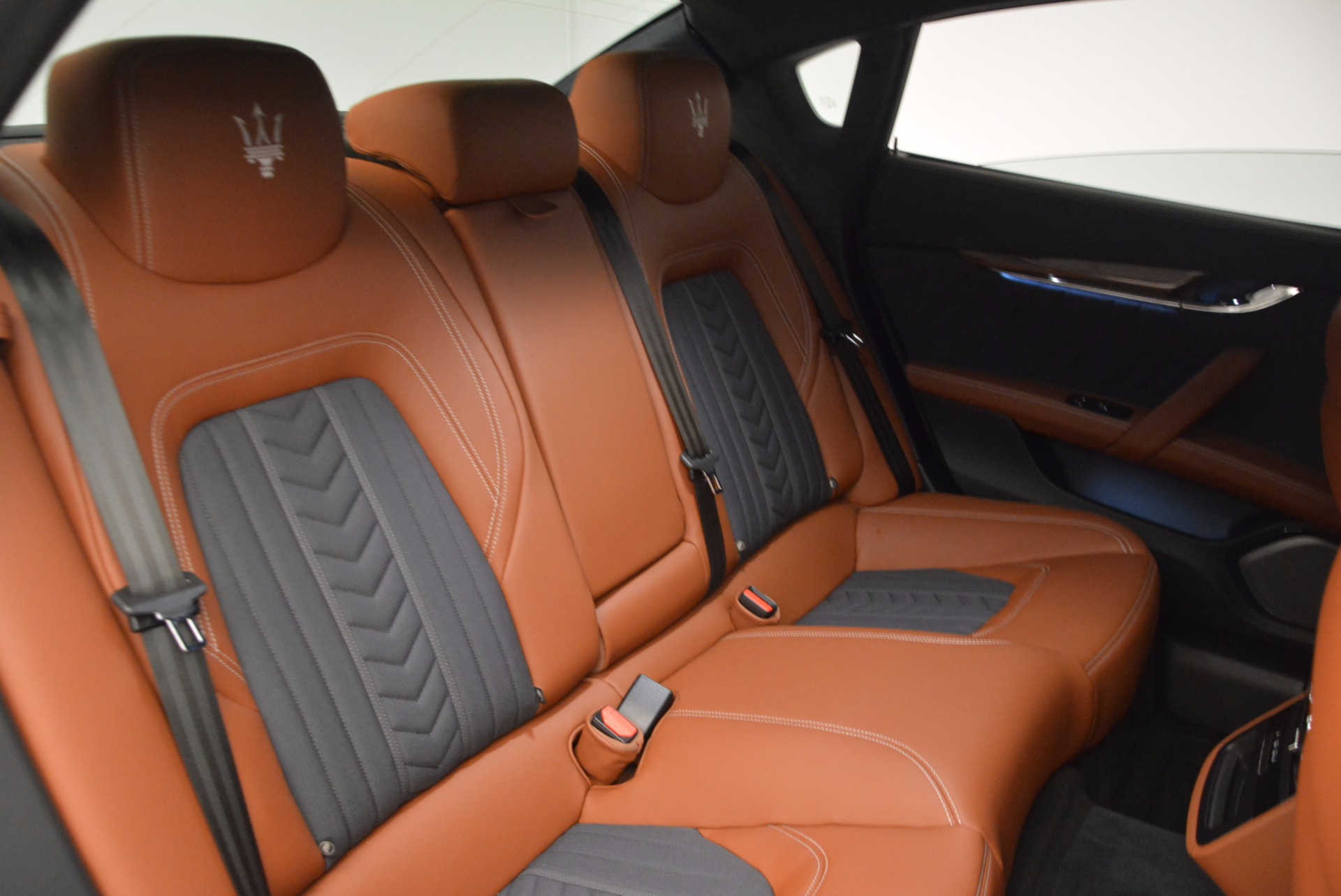 New-2017-Maserati-Quattroporte-S-Q4-GranLusso