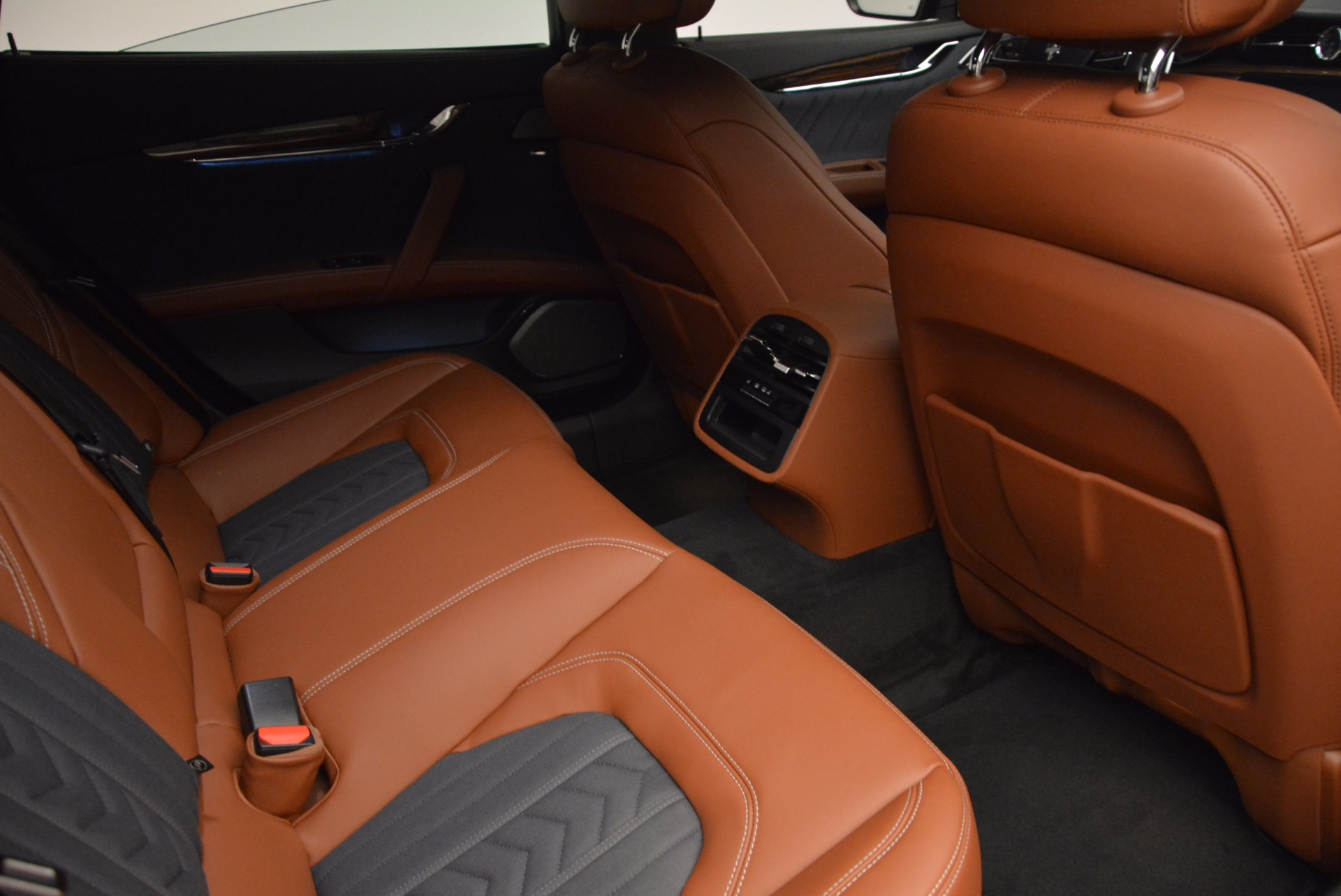 New-2017-Maserati-Quattroporte-S-Q4-GranLusso