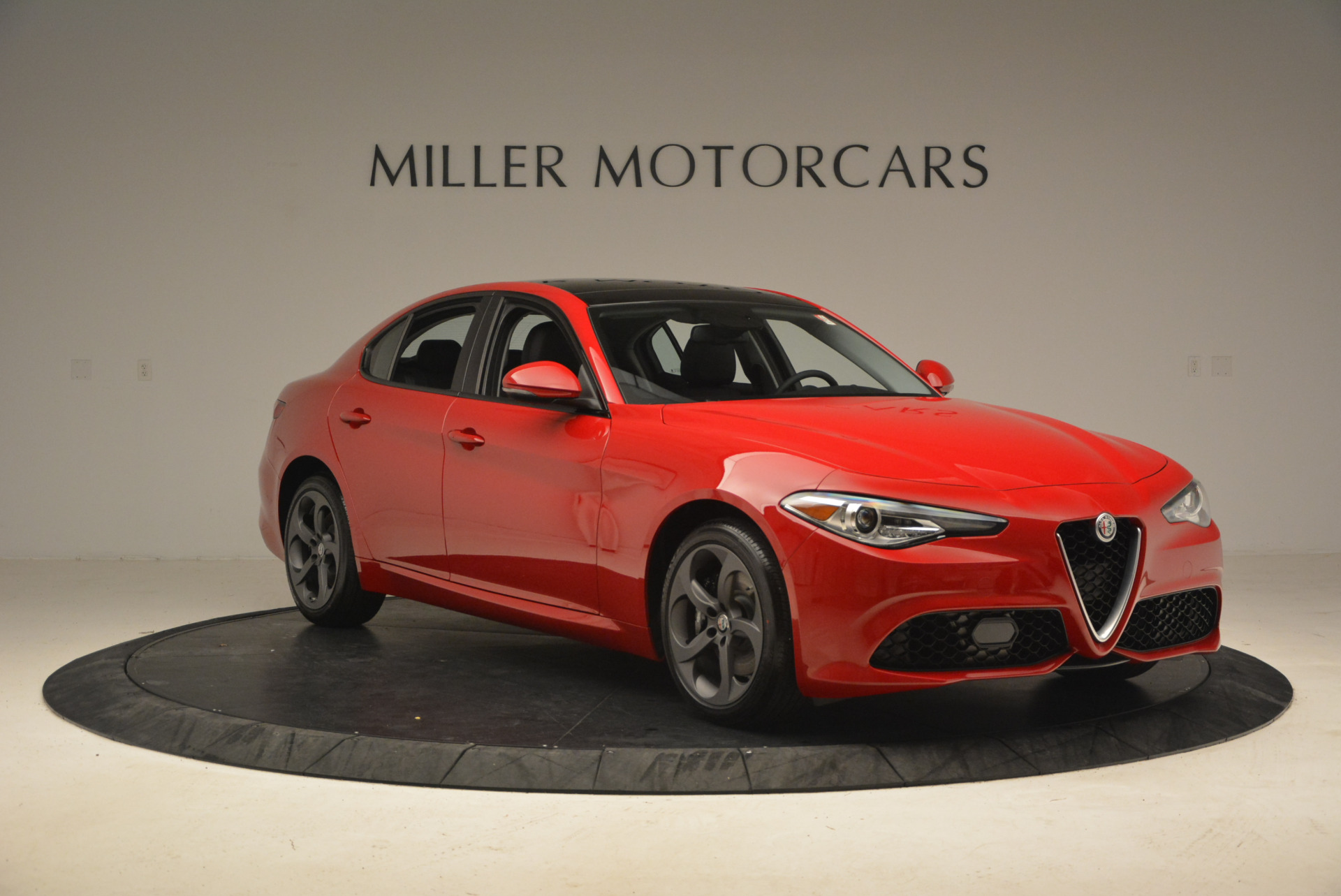 New-2017-Alfa-Romeo-Giulia-Q4
