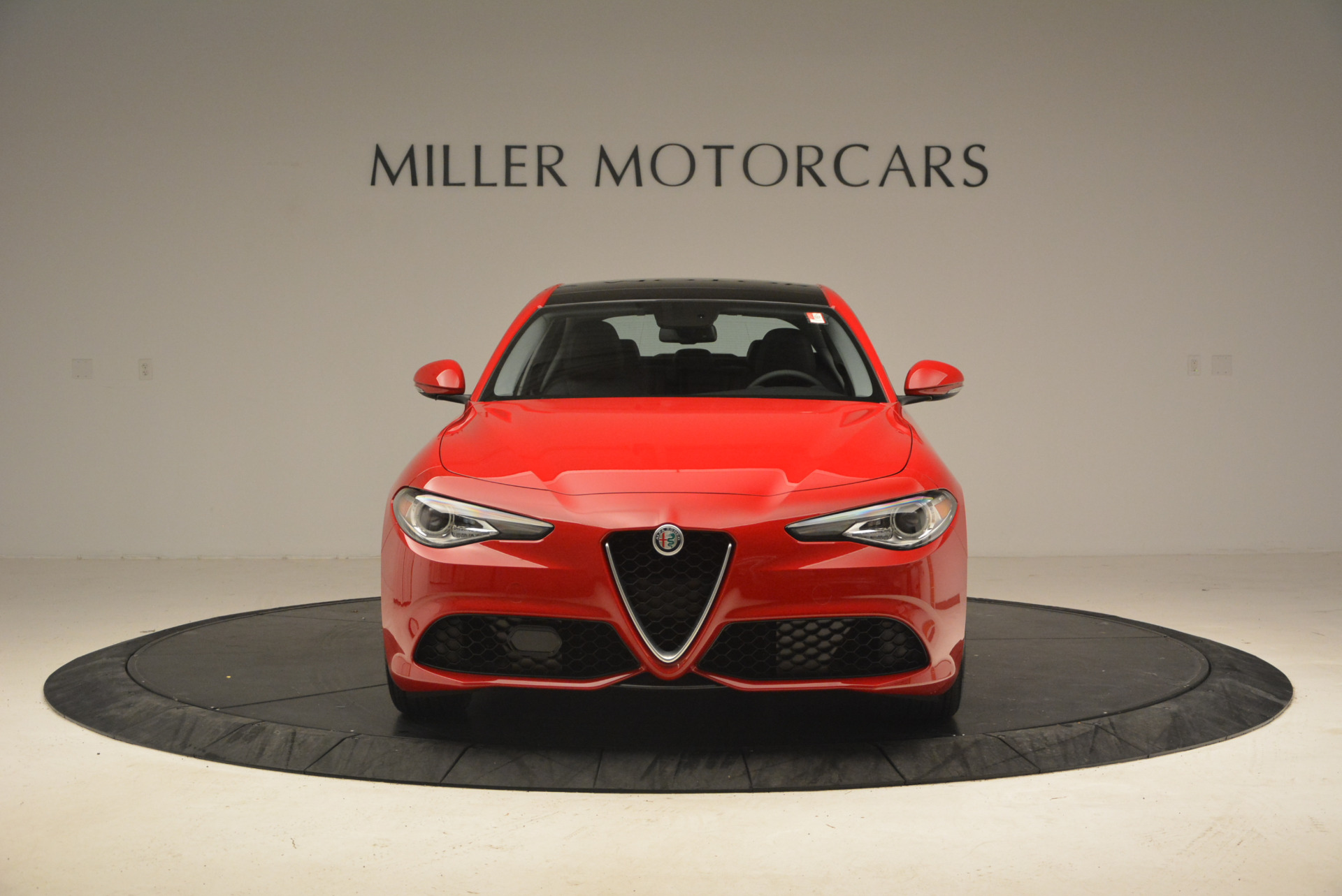 New-2017-Alfa-Romeo-Giulia-Q4