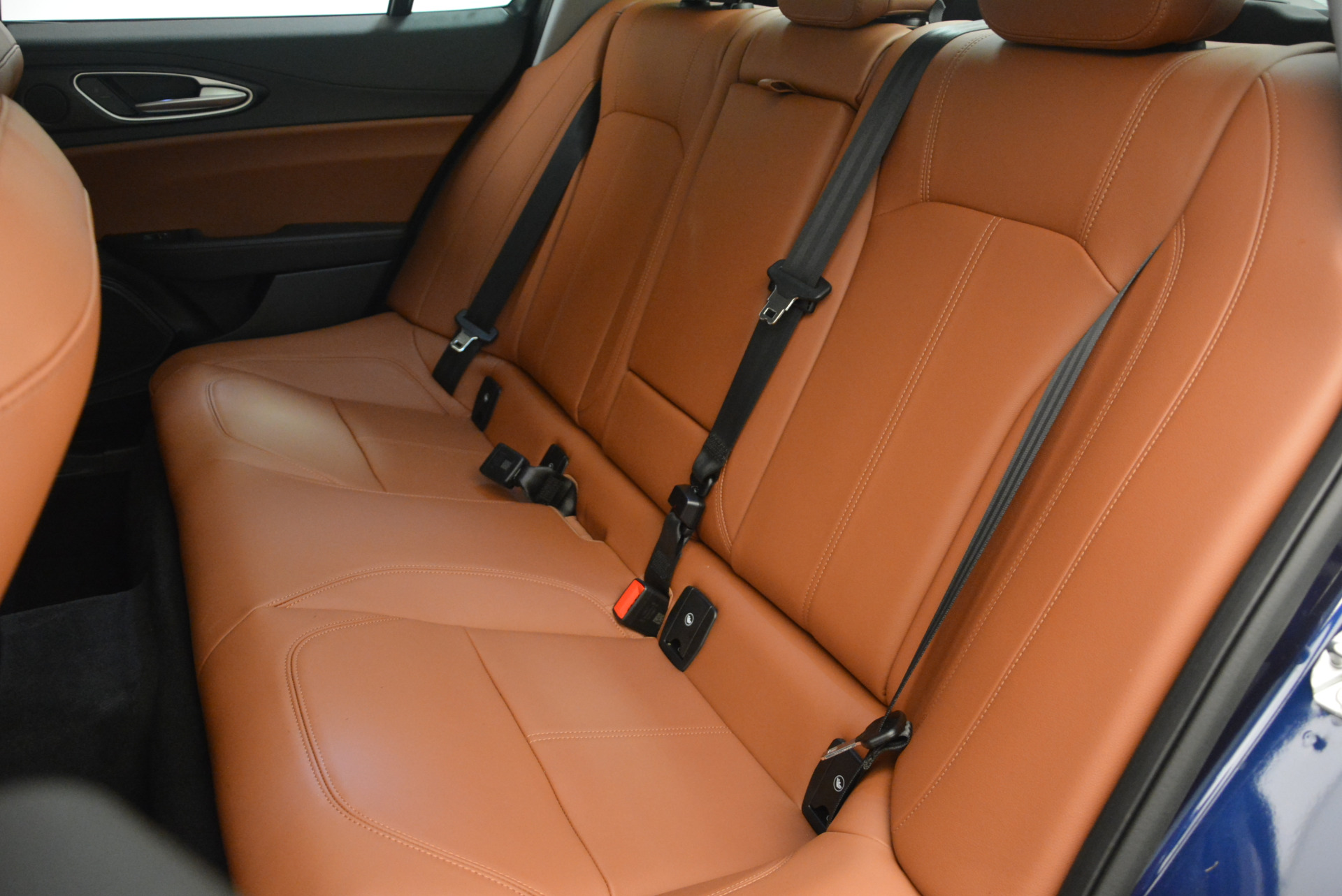 New-2017-Alfa-Romeo-Giulia-Q4