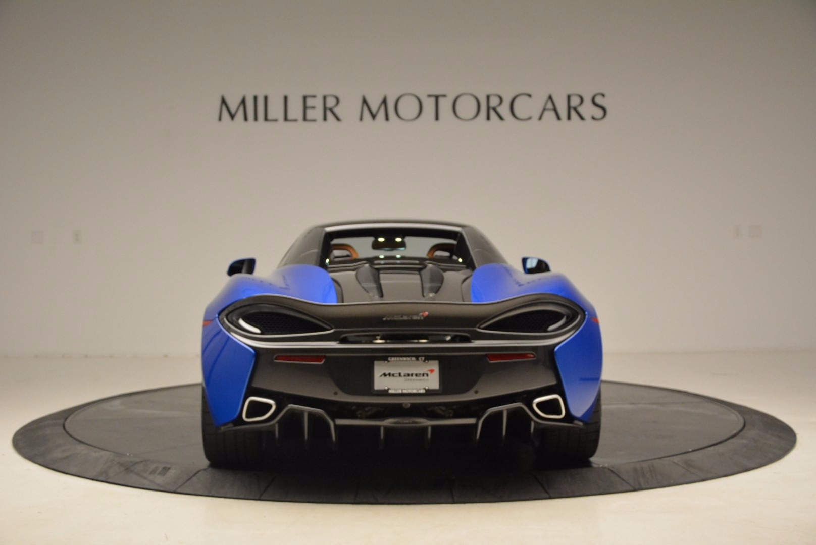 Used-2018-McLaren-570S-Spider