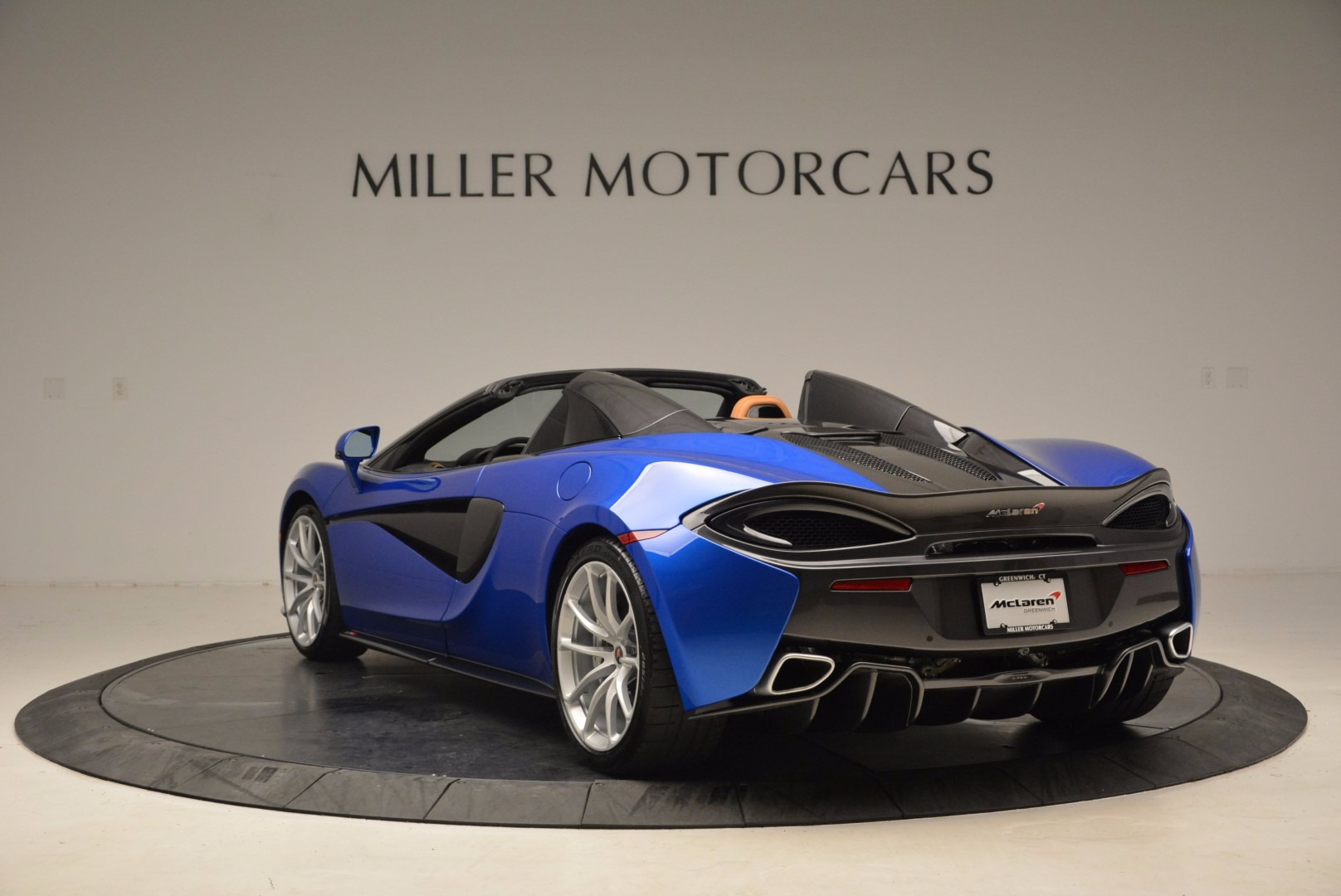 Used-2018-McLaren-570S-Spider