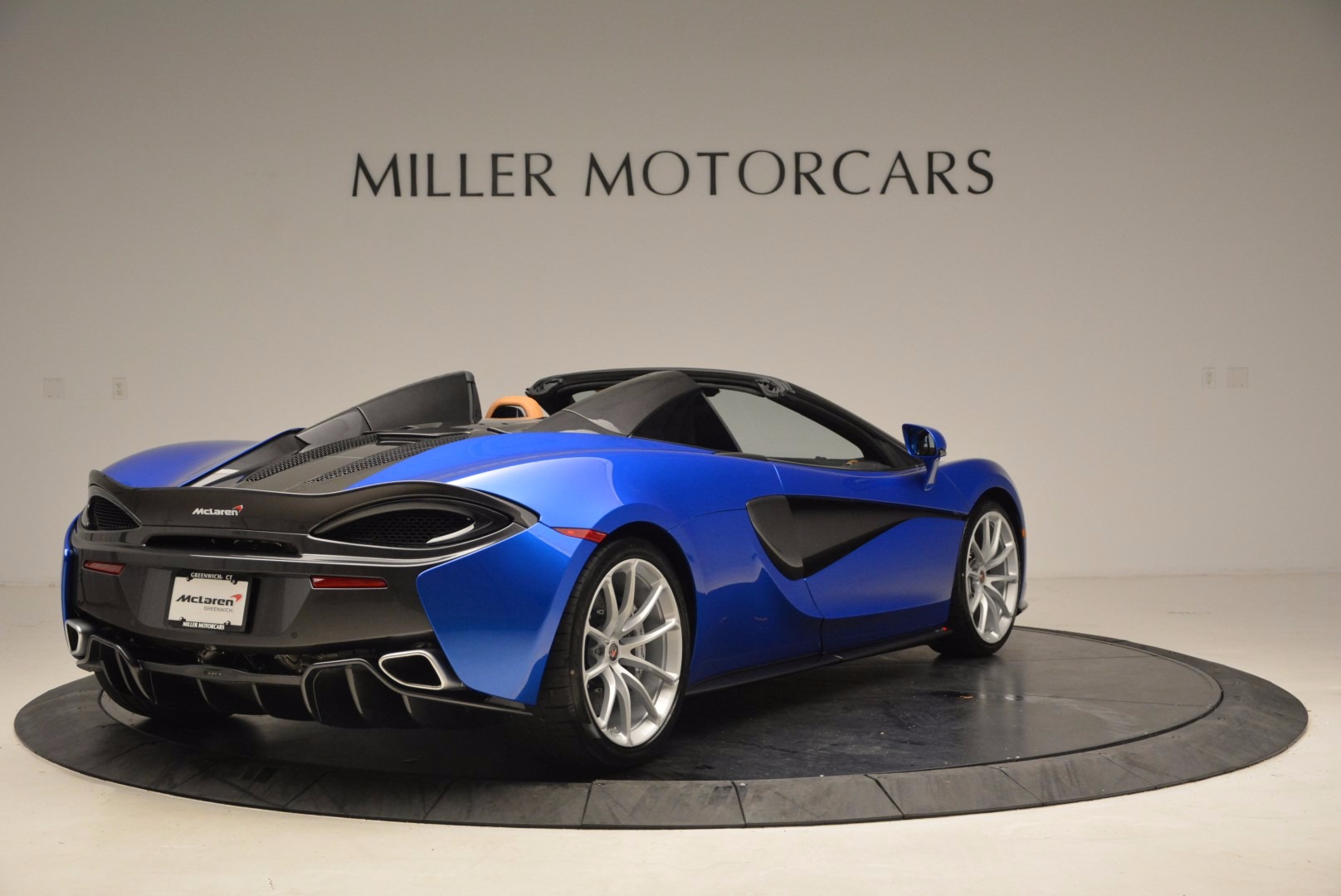 Used-2018-McLaren-570S-Spider