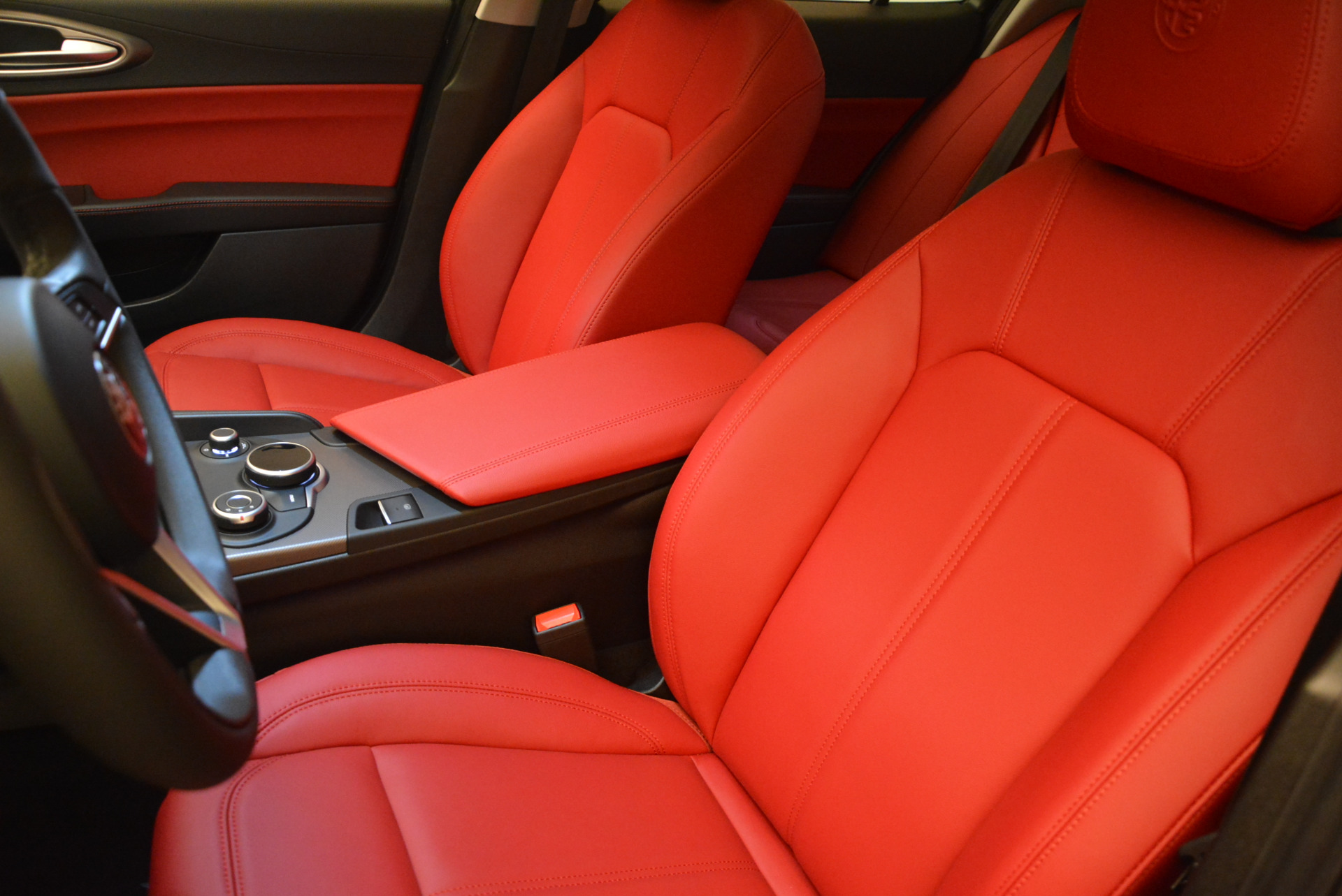 New-2017-Alfa-Romeo-Giulia-Q4