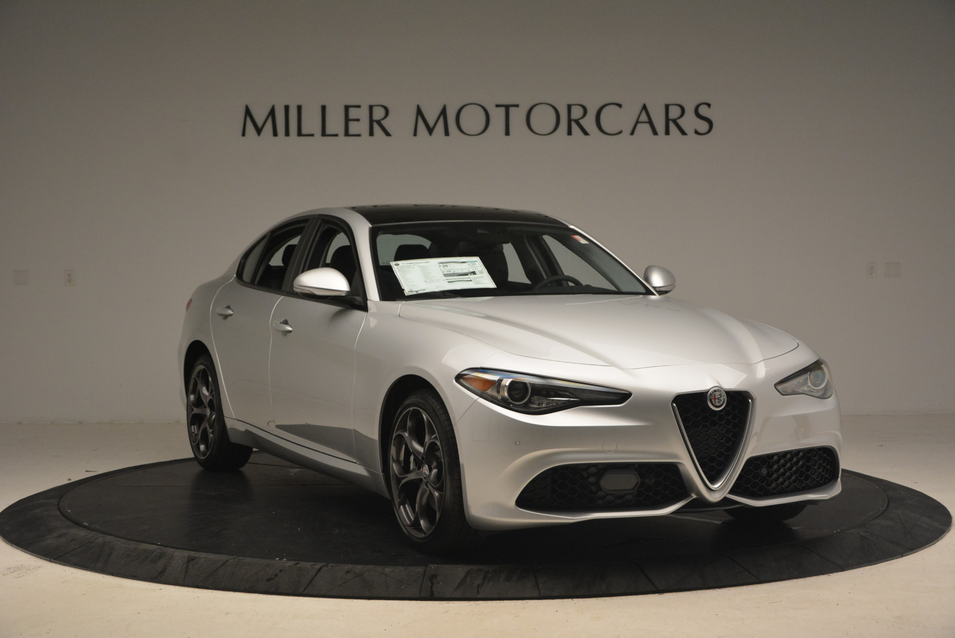 New-2017-Alfa-Romeo-Giulia-Ti-Sport-Q4