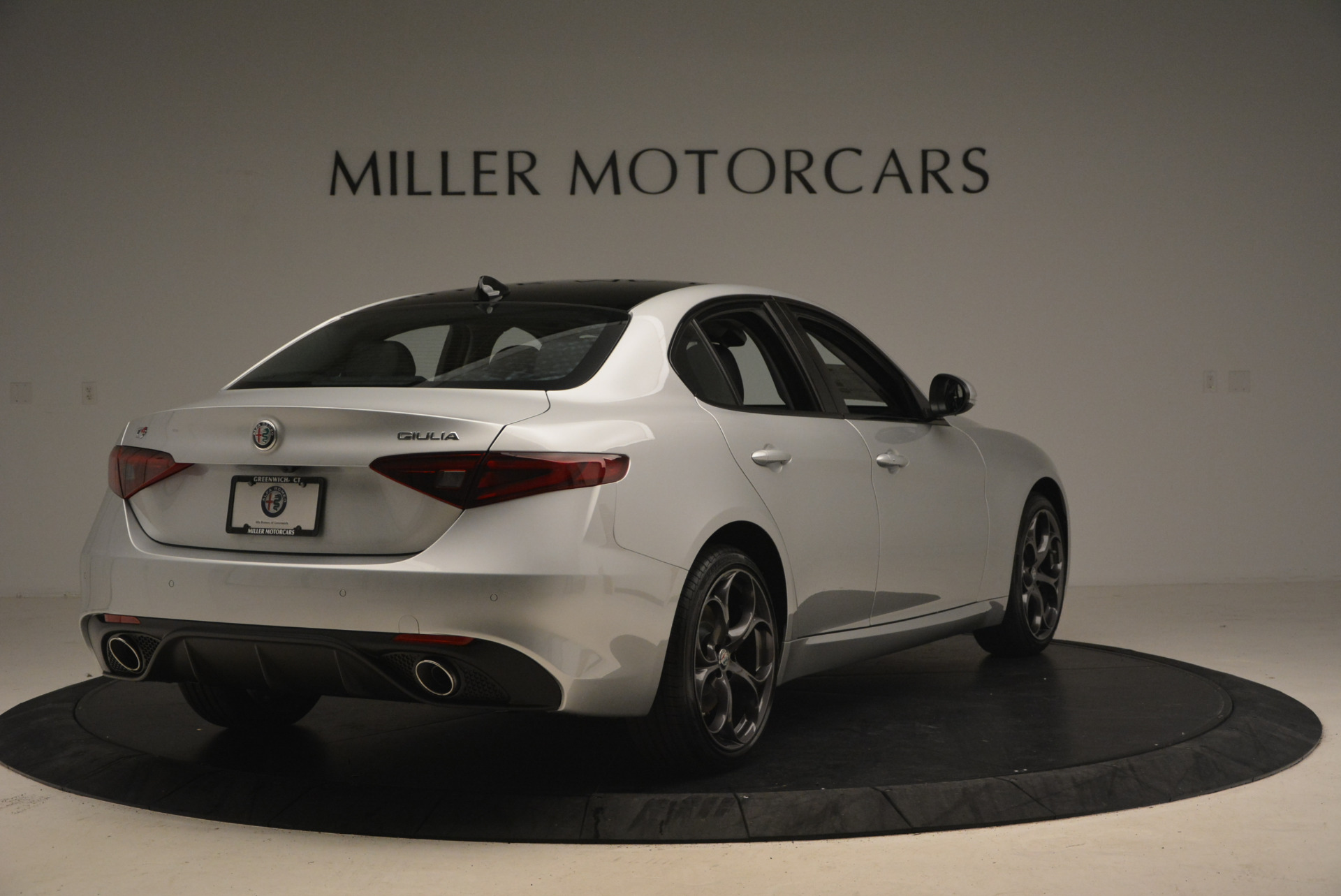 New-2017-Alfa-Romeo-Giulia-Ti-Sport-Q4