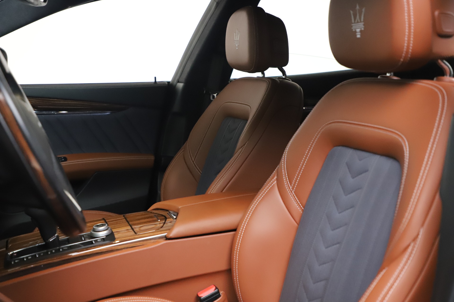 Used-2017-Maserati-Quattroporte-SQ4-GranLusso/-Zegna