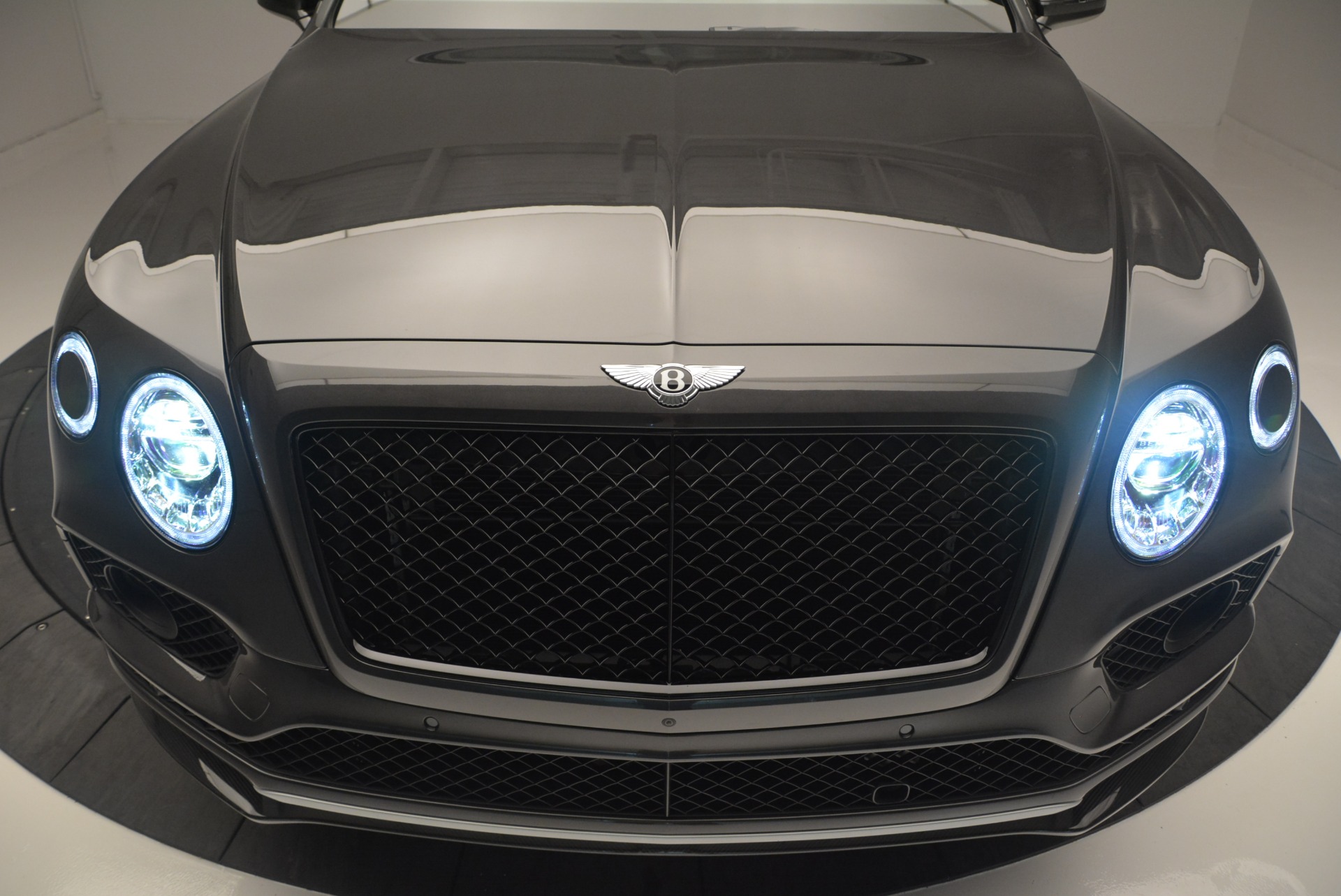 Used-2018-Bentley-Bentayga-W12-Signature