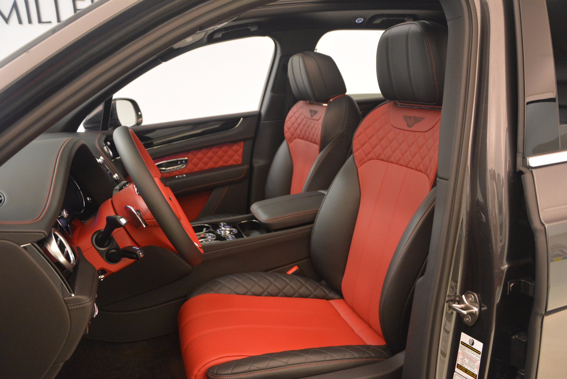 Used-2018-Bentley-Bentayga-W12-Signature