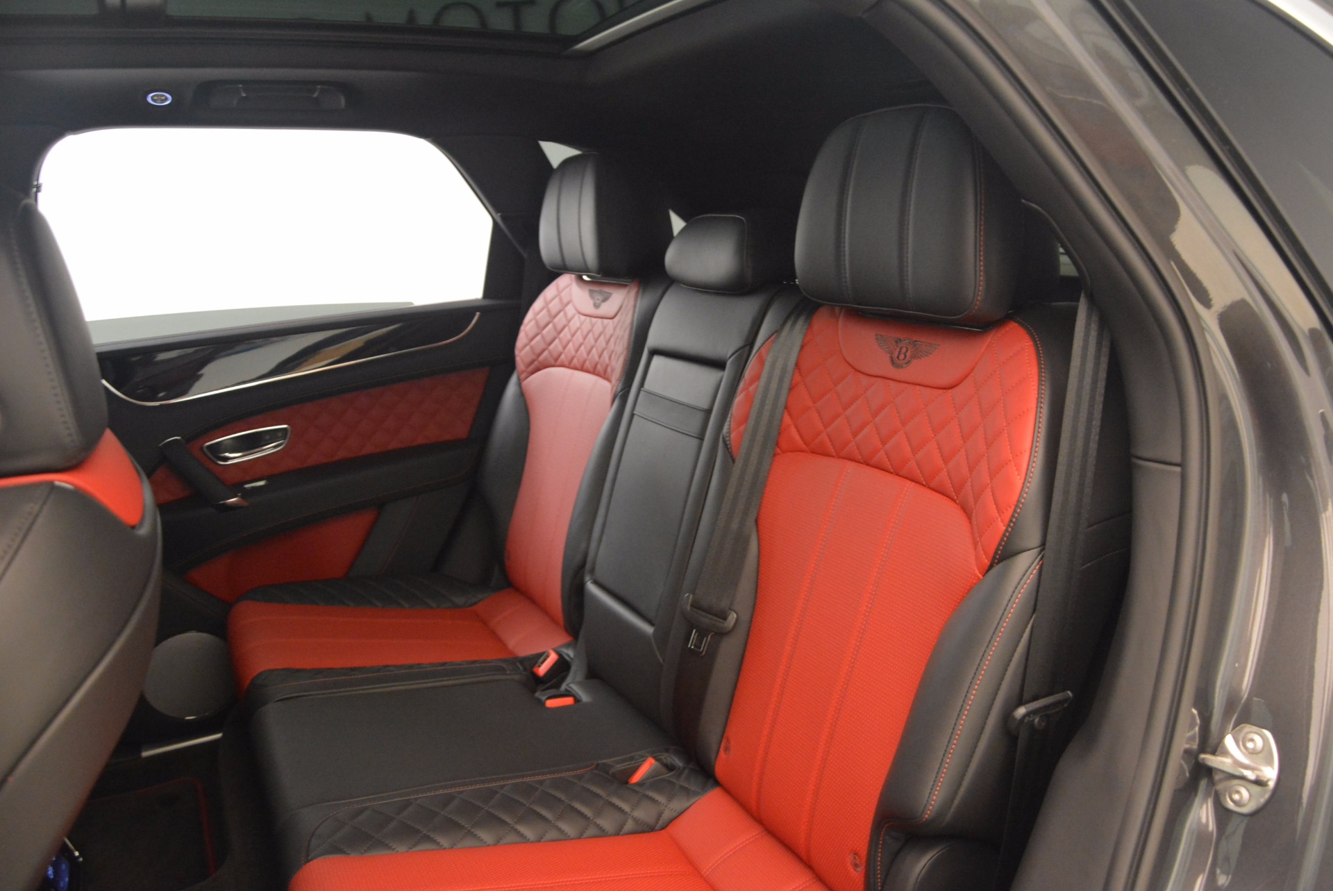 Used-2018-Bentley-Bentayga-W12-Signature