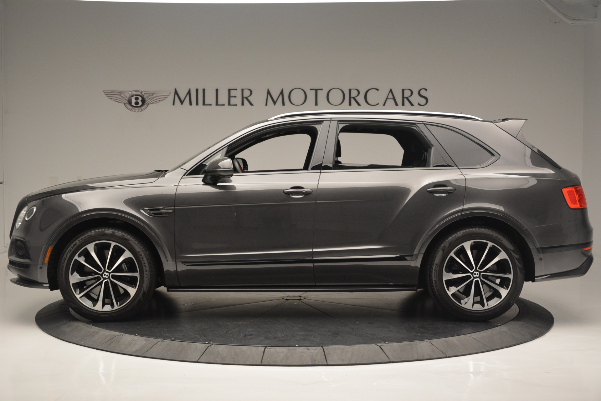Used-2018-Bentley-Bentayga-W12-Signature