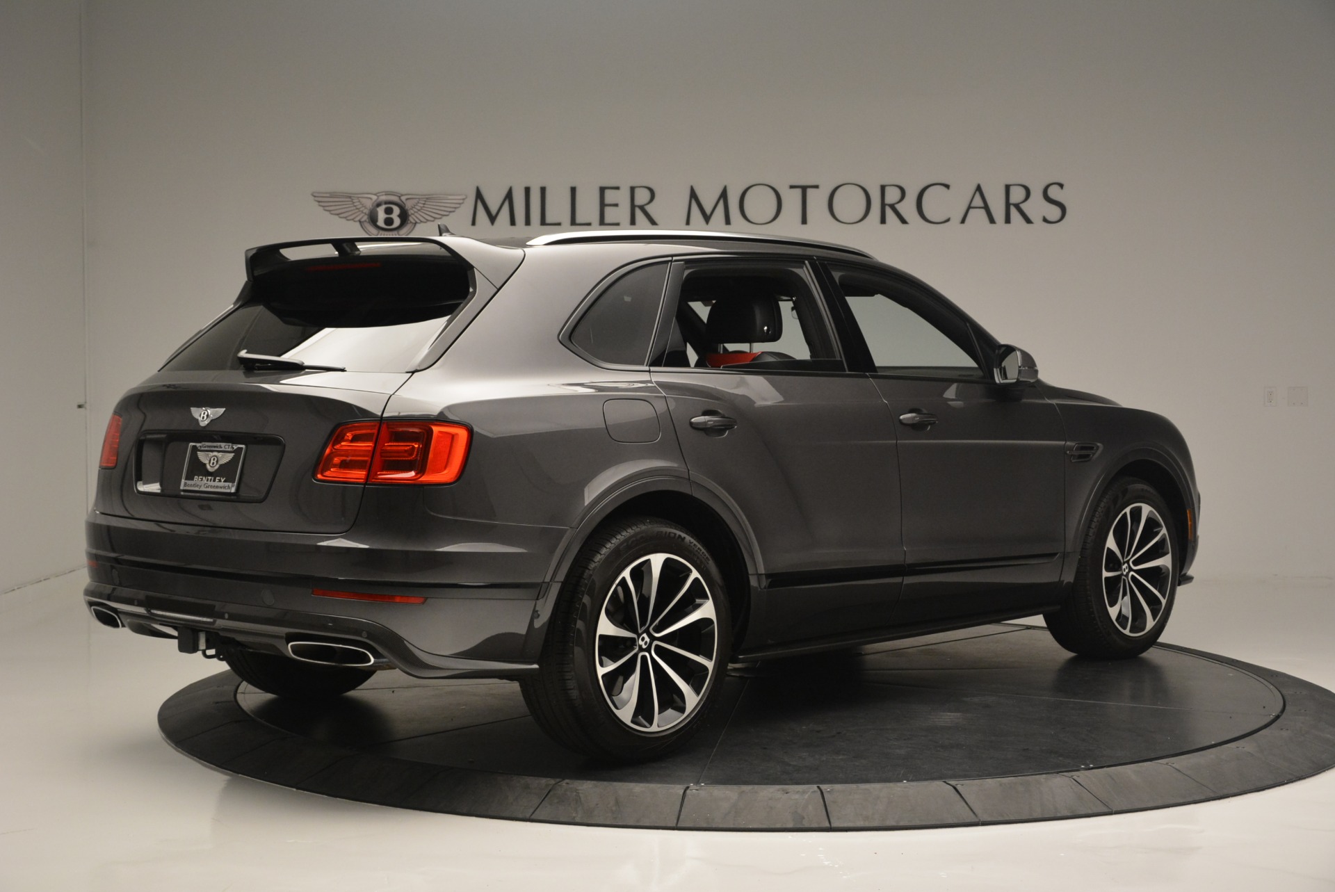 Used-2018-Bentley-Bentayga-W12-Signature