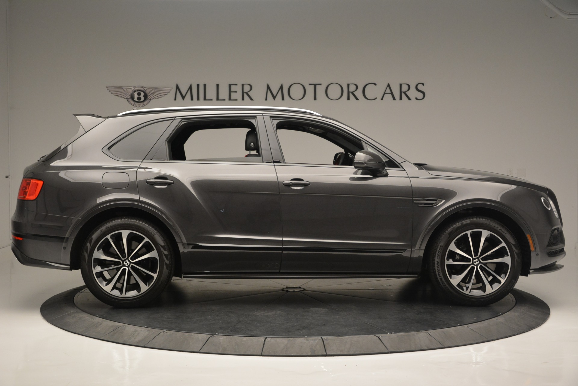Used-2018-Bentley-Bentayga-W12-Signature