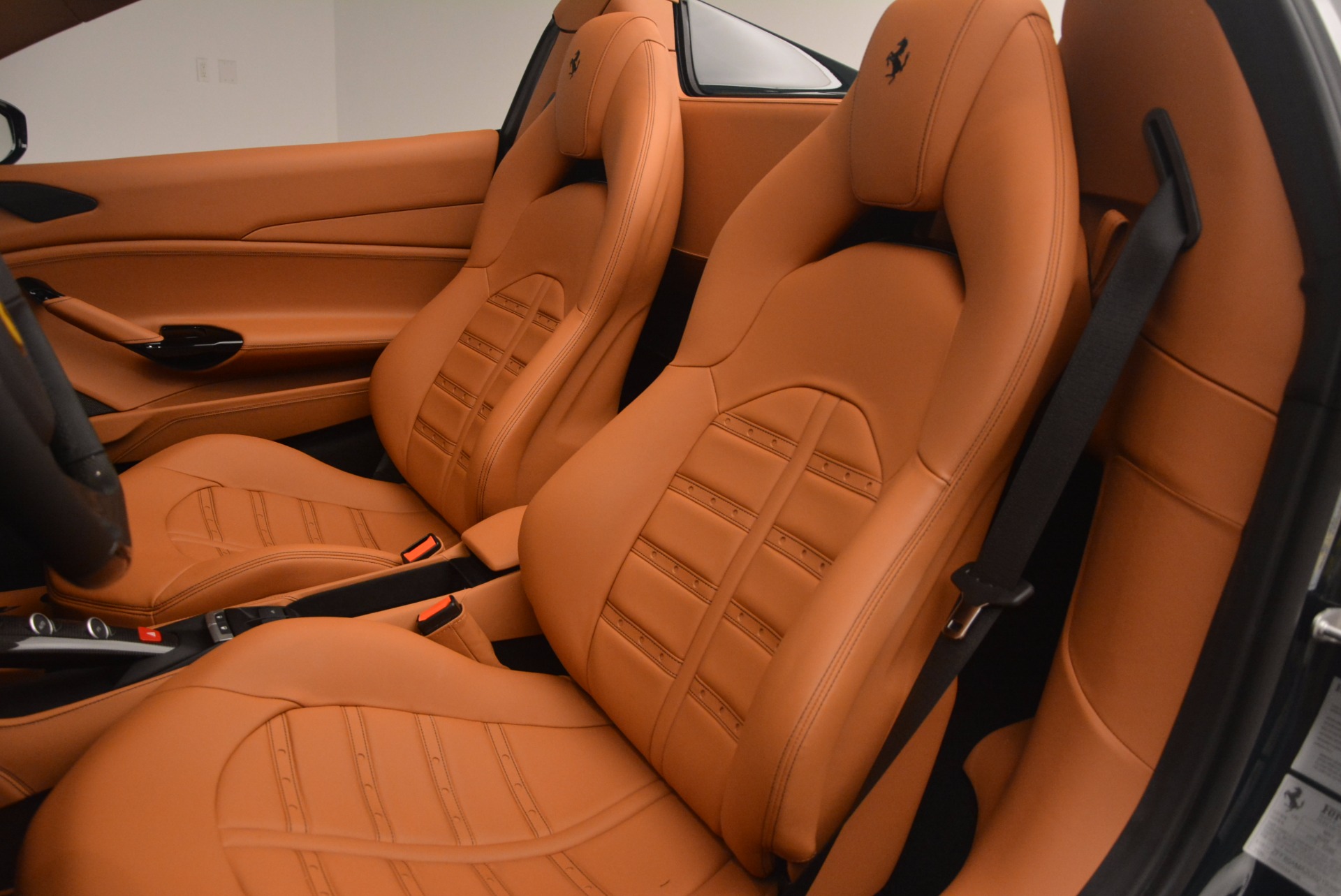 Used-2016-Ferrari-488-Spider