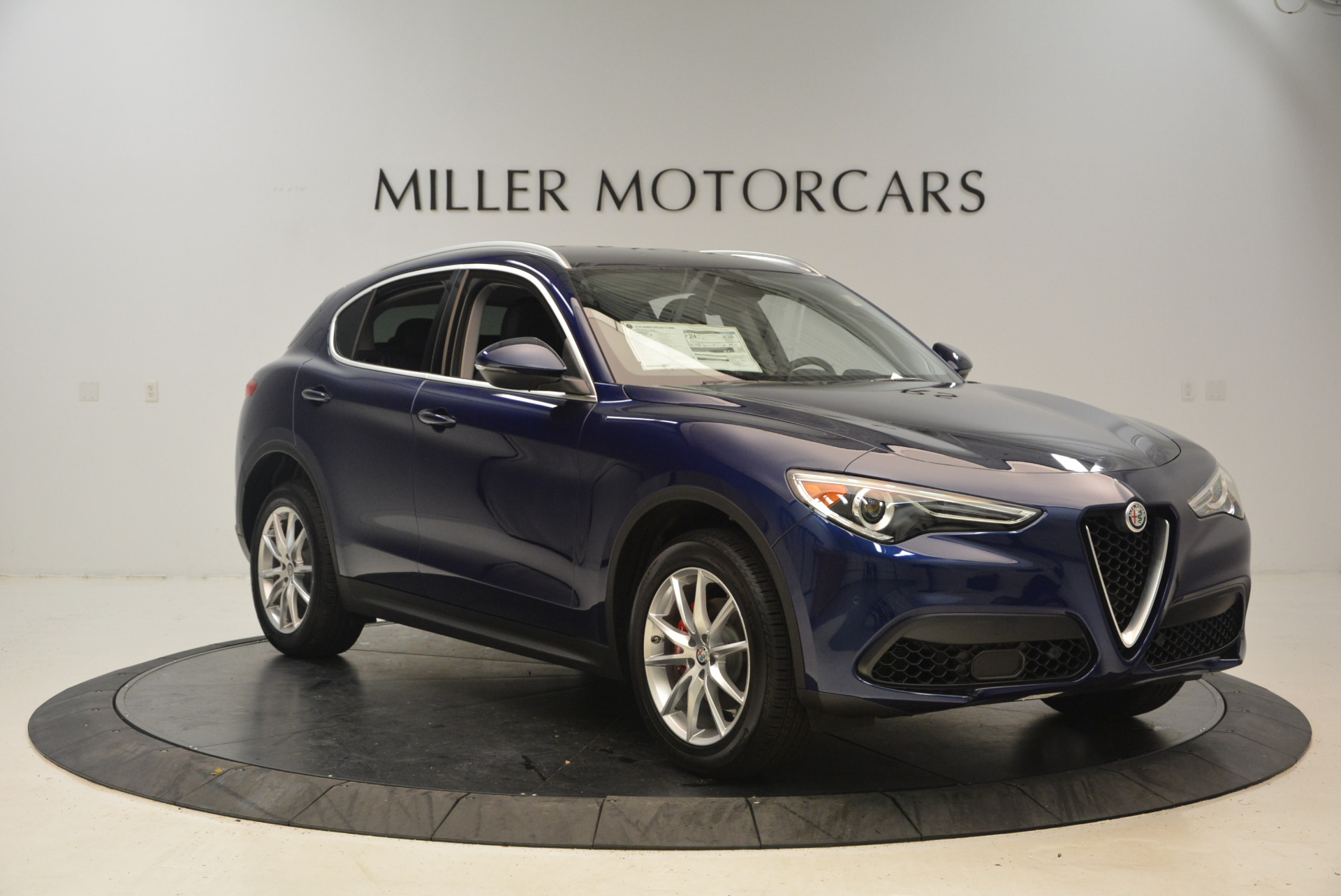 New-2018-Alfa-Romeo-Stelvio-Ti-Q4
