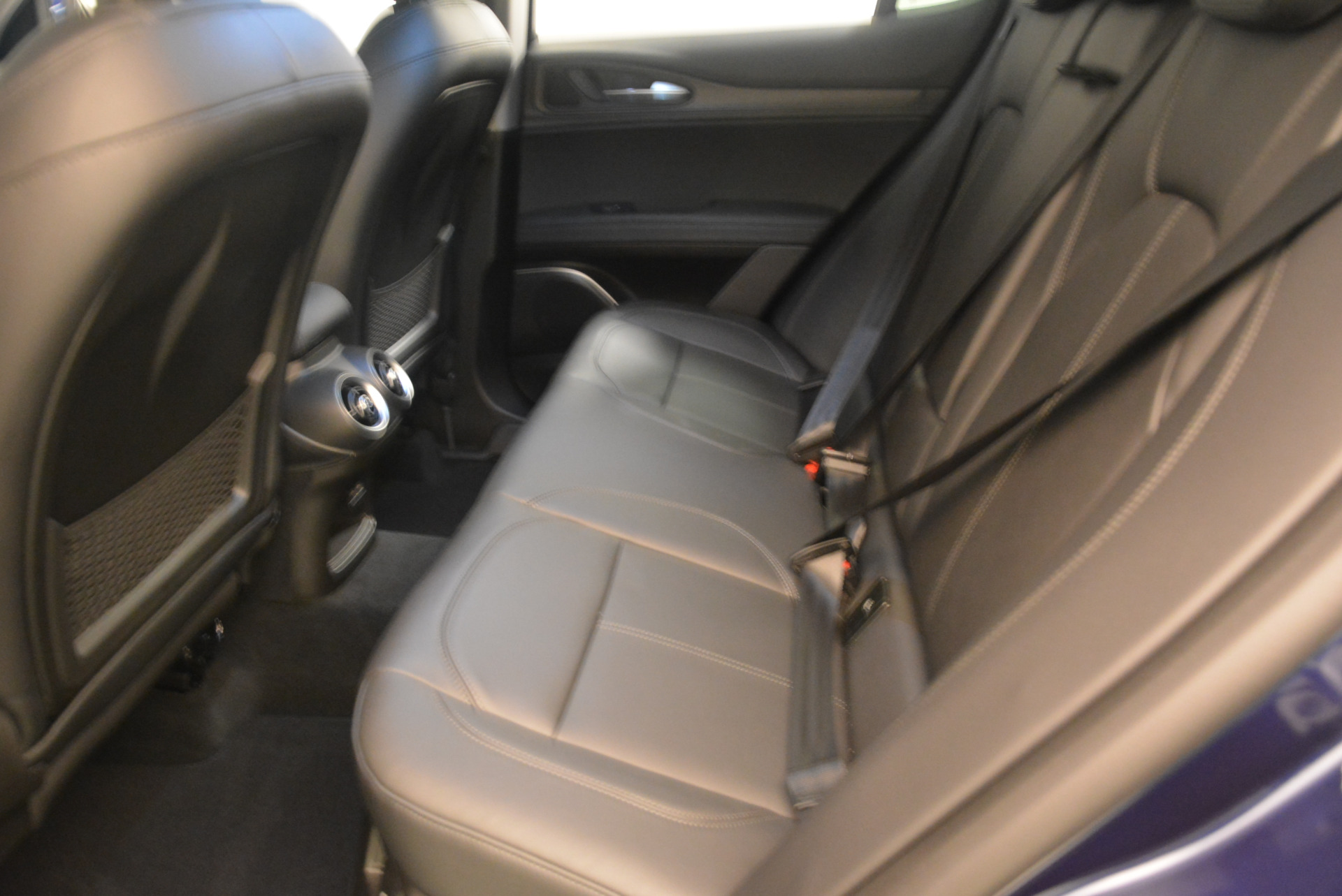 New-2018-Alfa-Romeo-Stelvio-Ti-Q4