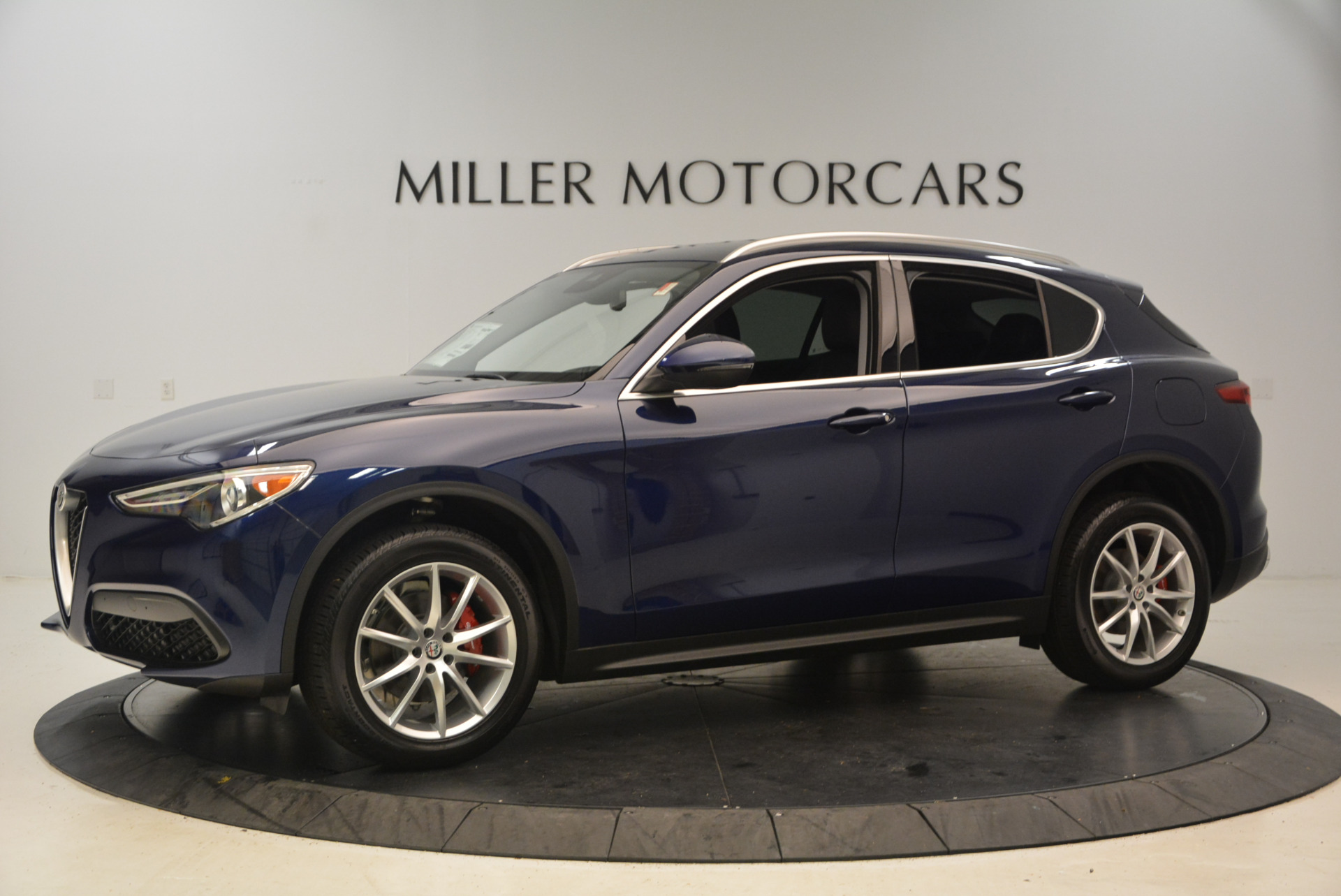 New-2018-Alfa-Romeo-Stelvio-Ti-Q4