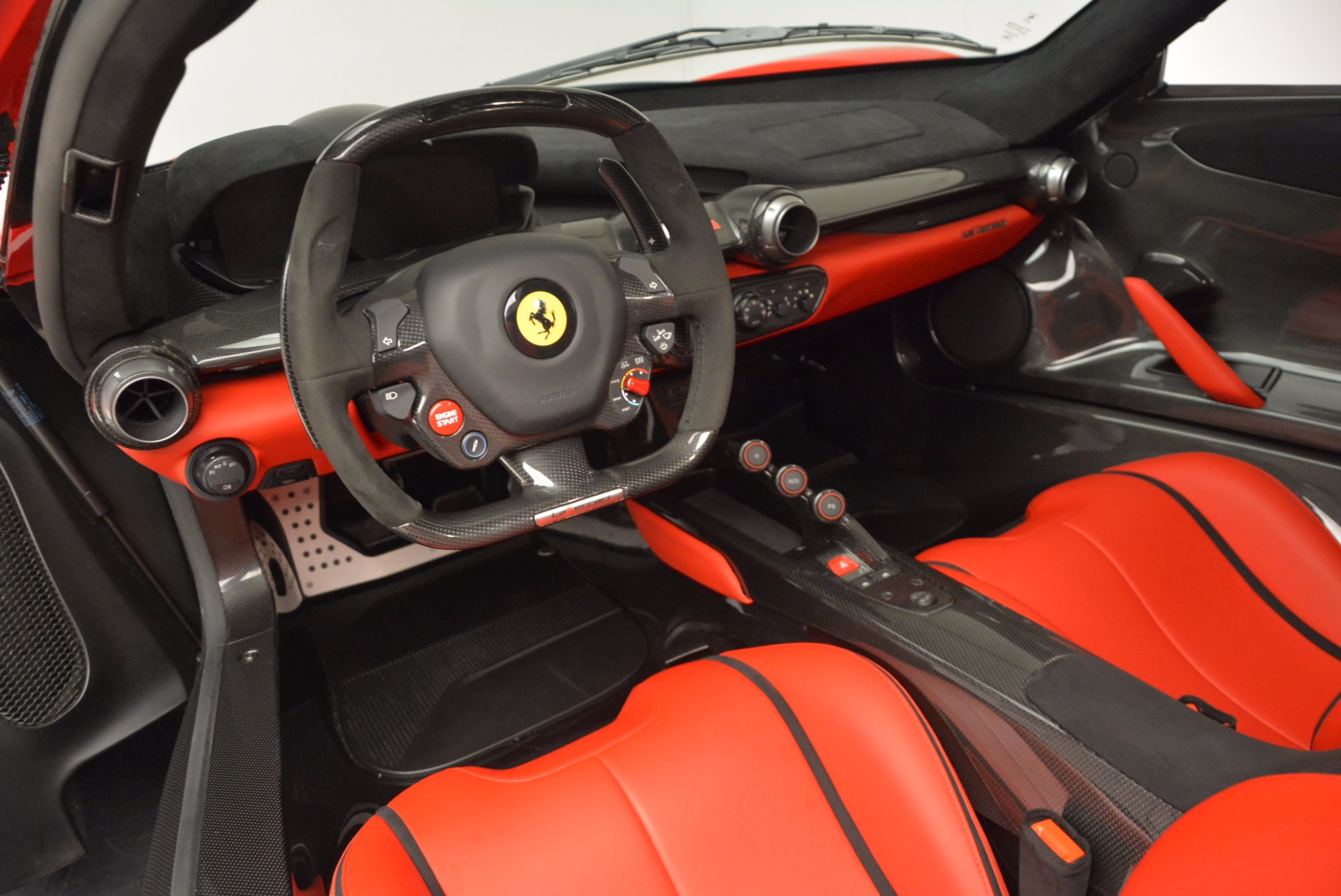 Used-2015-Ferrari-LaFerrari