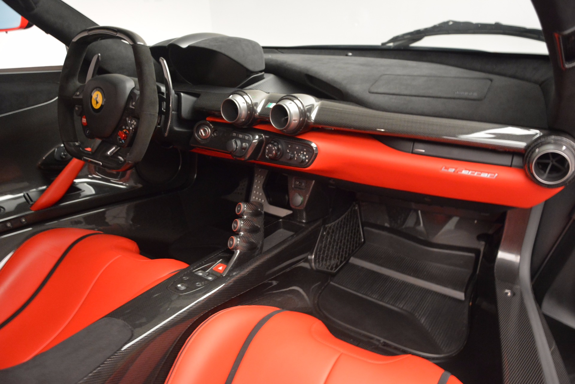 Used-2015-Ferrari-LaFerrari