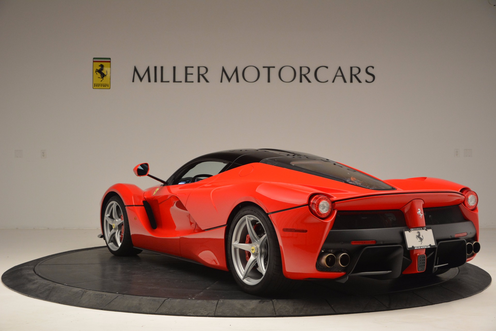 Used-2015-Ferrari-LaFerrari