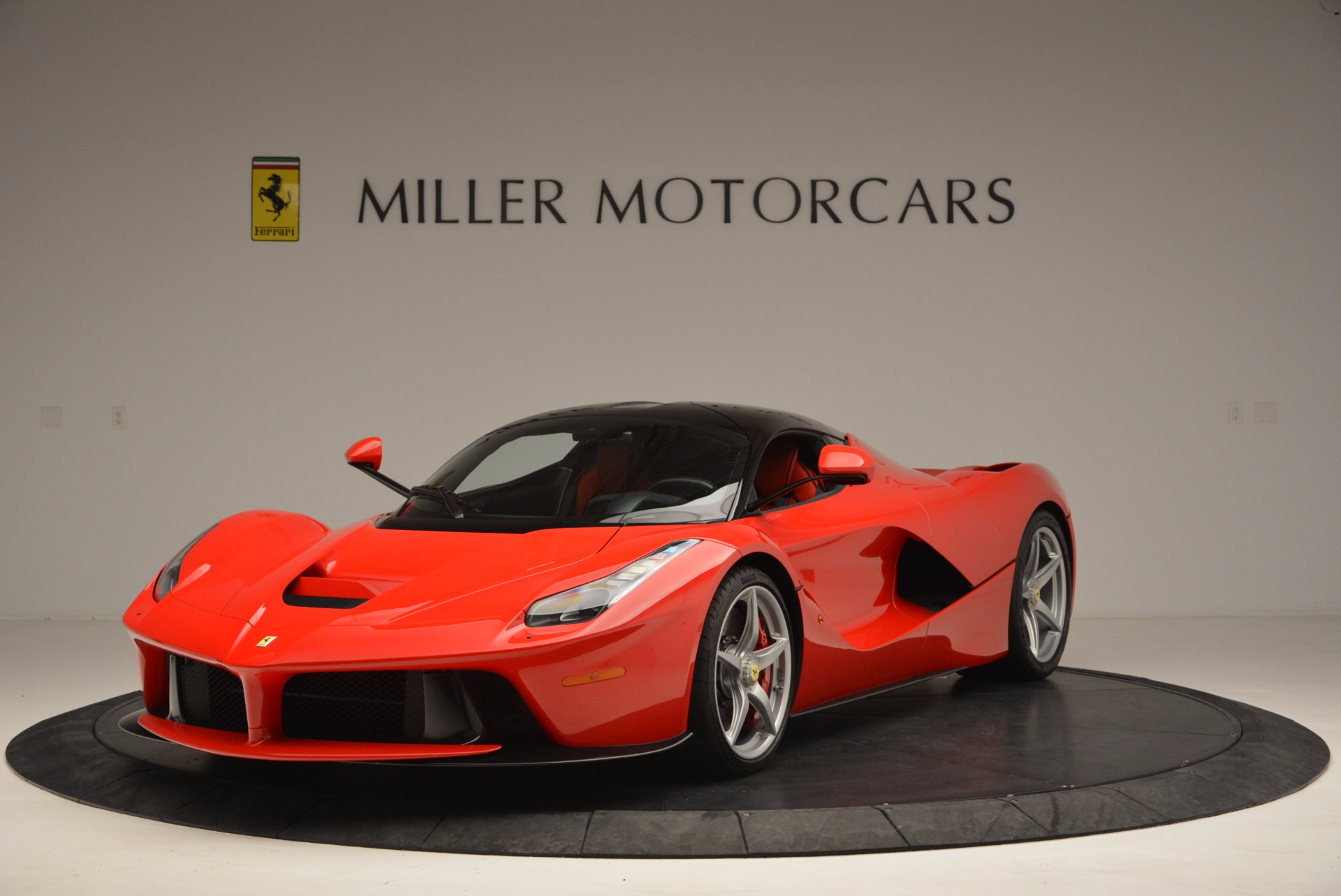 Used-2015-Ferrari-LaFerrari