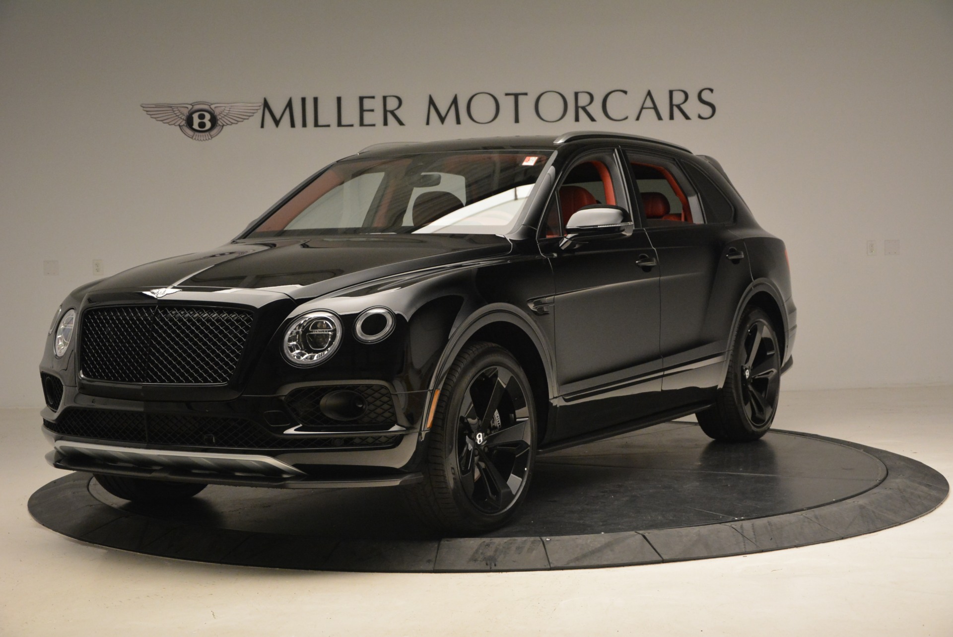 New-2018-Bentley-Bentayga-Black-Edition