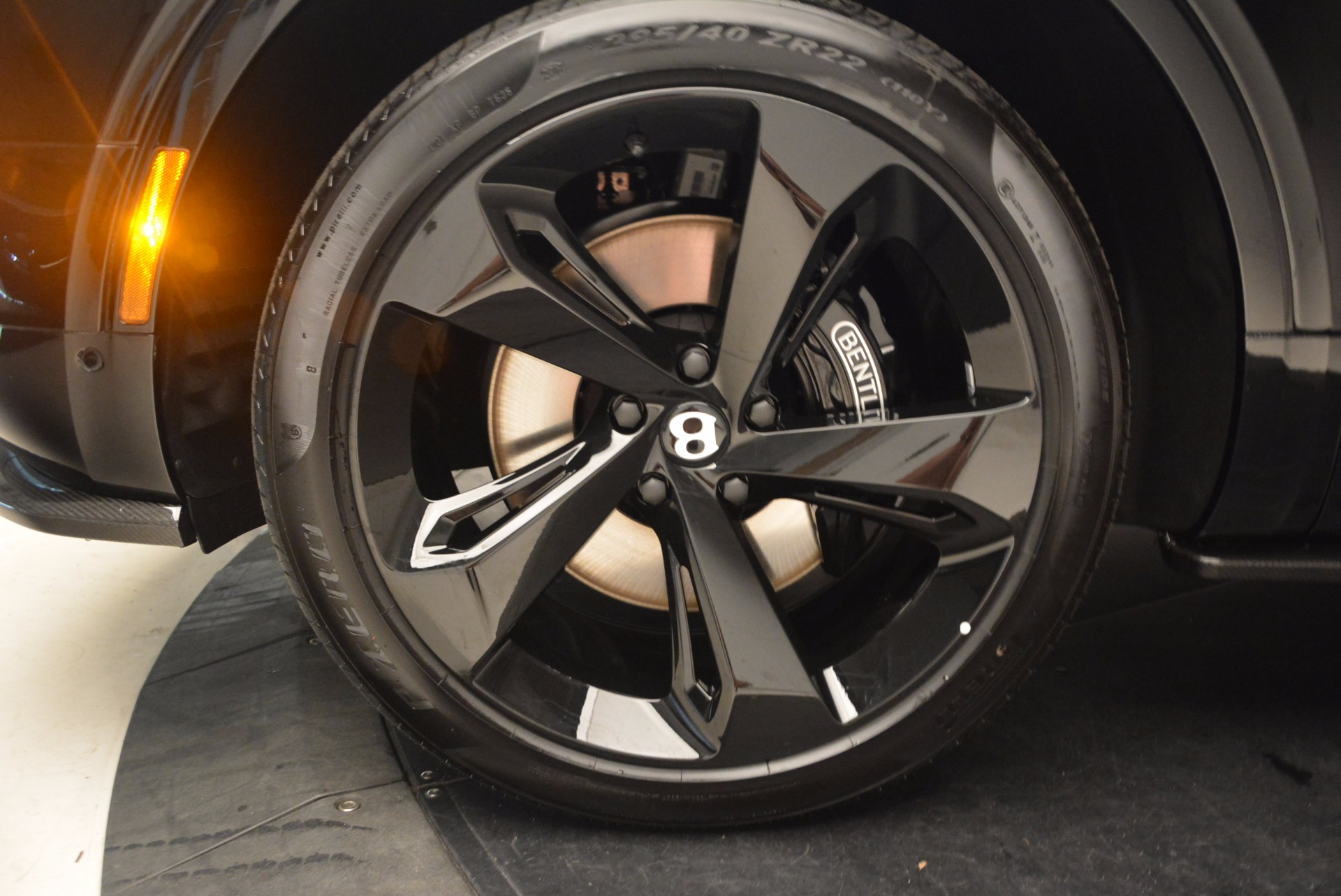 New-2018-Bentley-Bentayga-Black-Edition