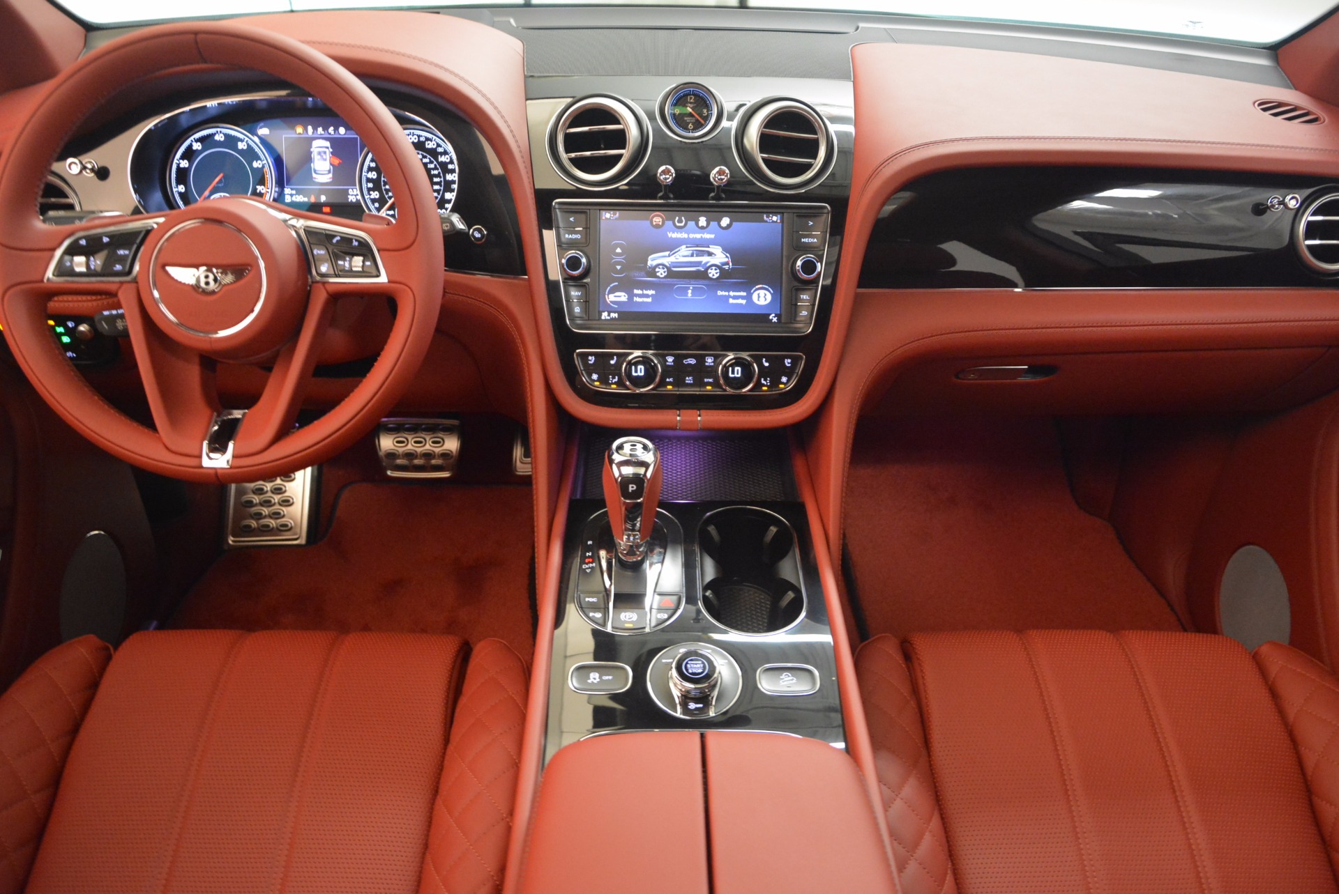 New-2018-Bentley-Bentayga-Black-Edition