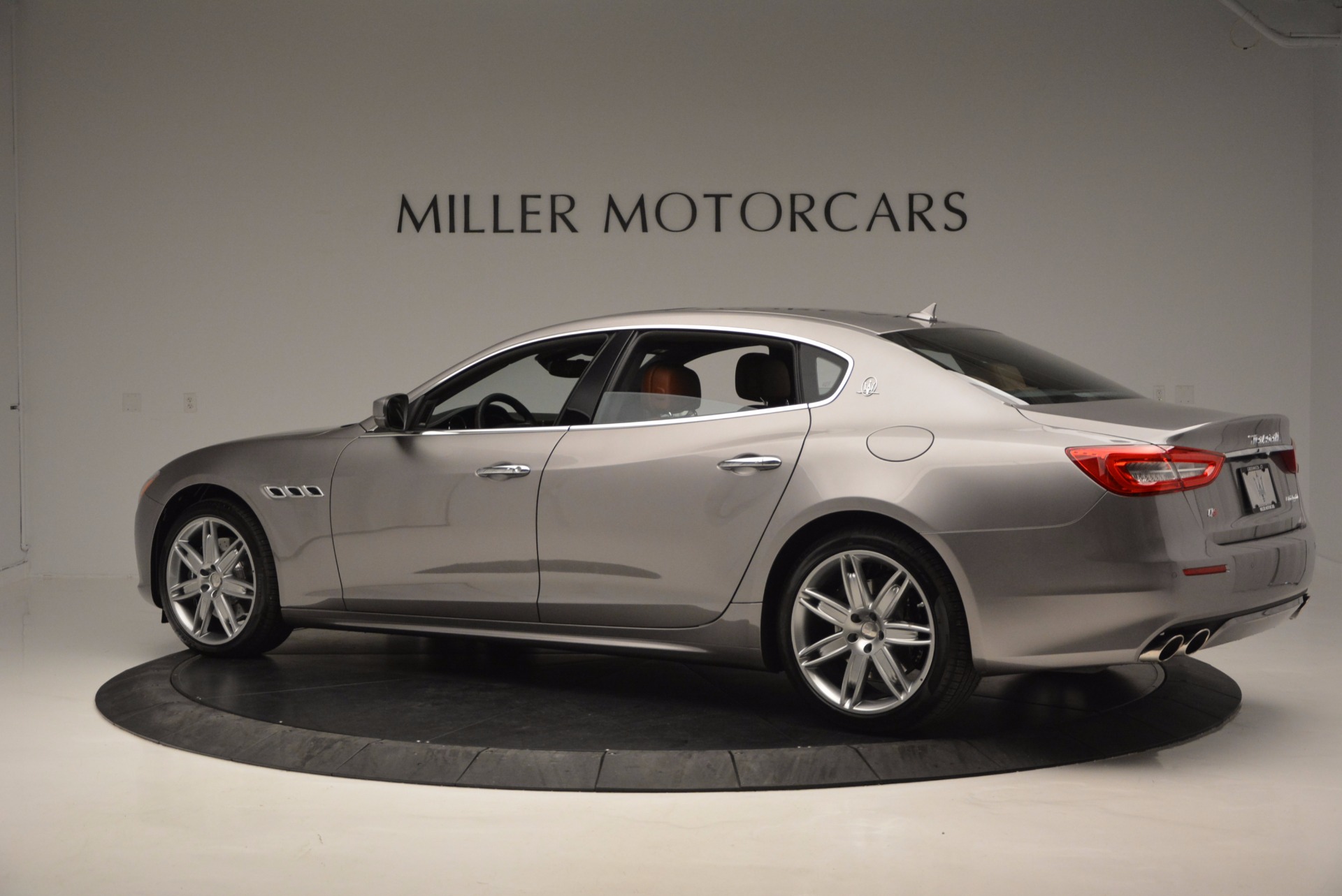 New-2017-Maserati-Quattroporte-S-Q4-GranLusso