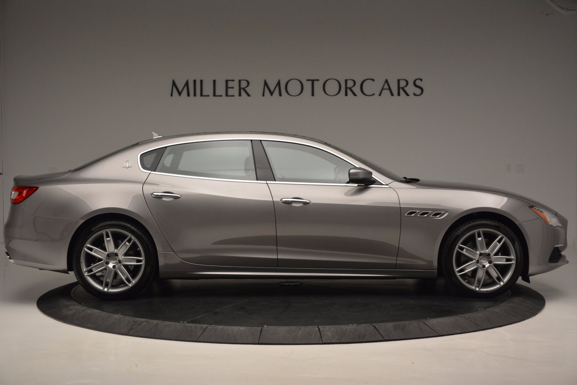 New-2017-Maserati-Quattroporte-S-Q4-GranLusso