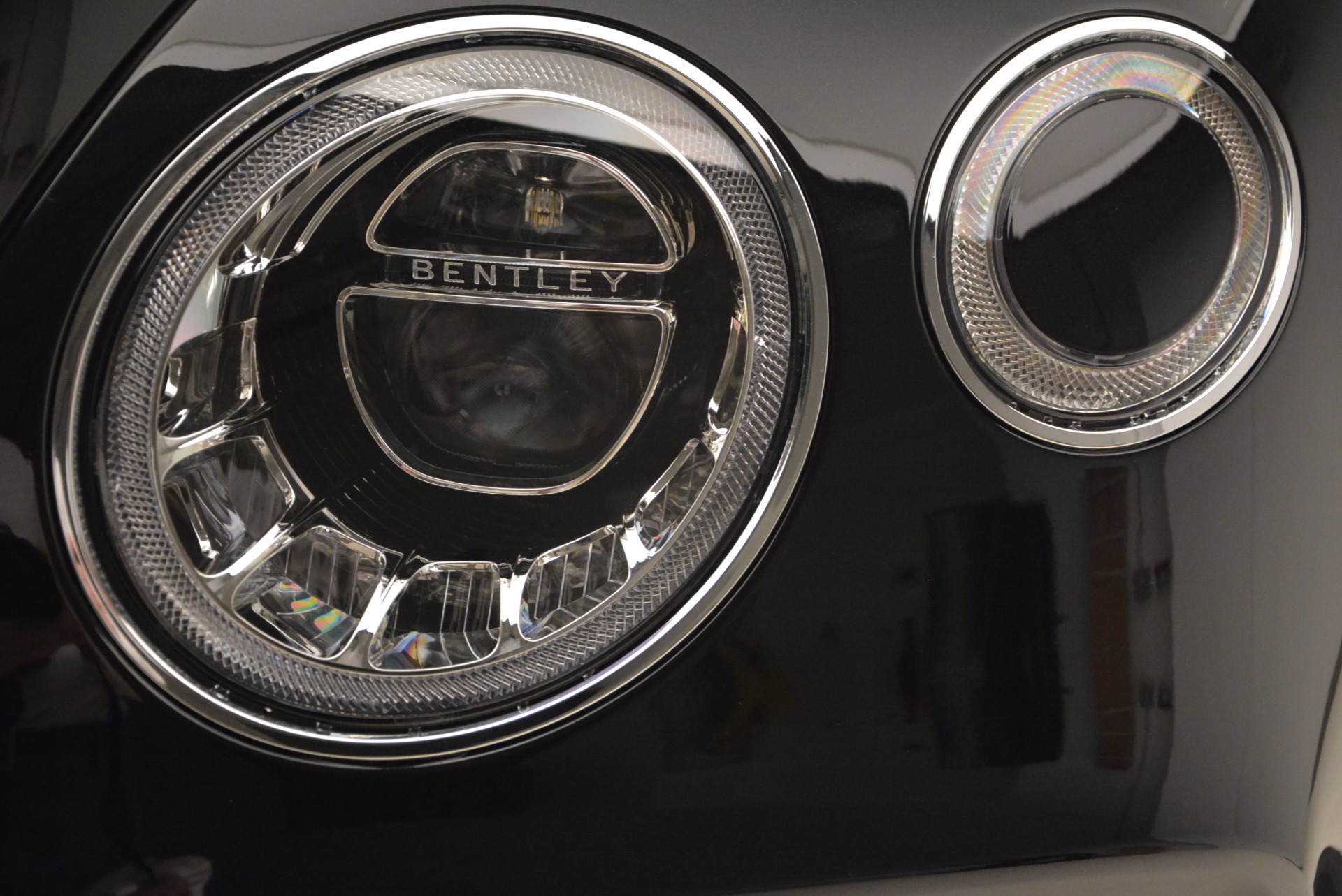 New-2018-Bentley-Bentayga-Signature