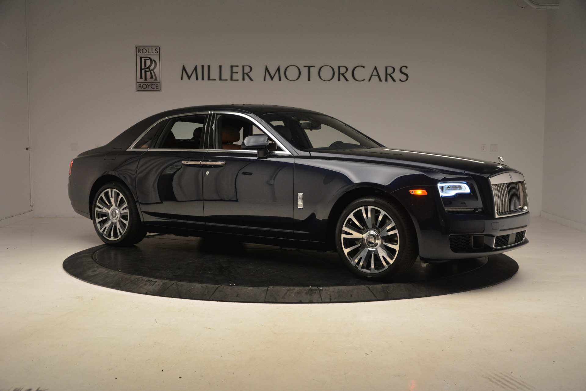 New-2018-Rolls-Royce-Ghost