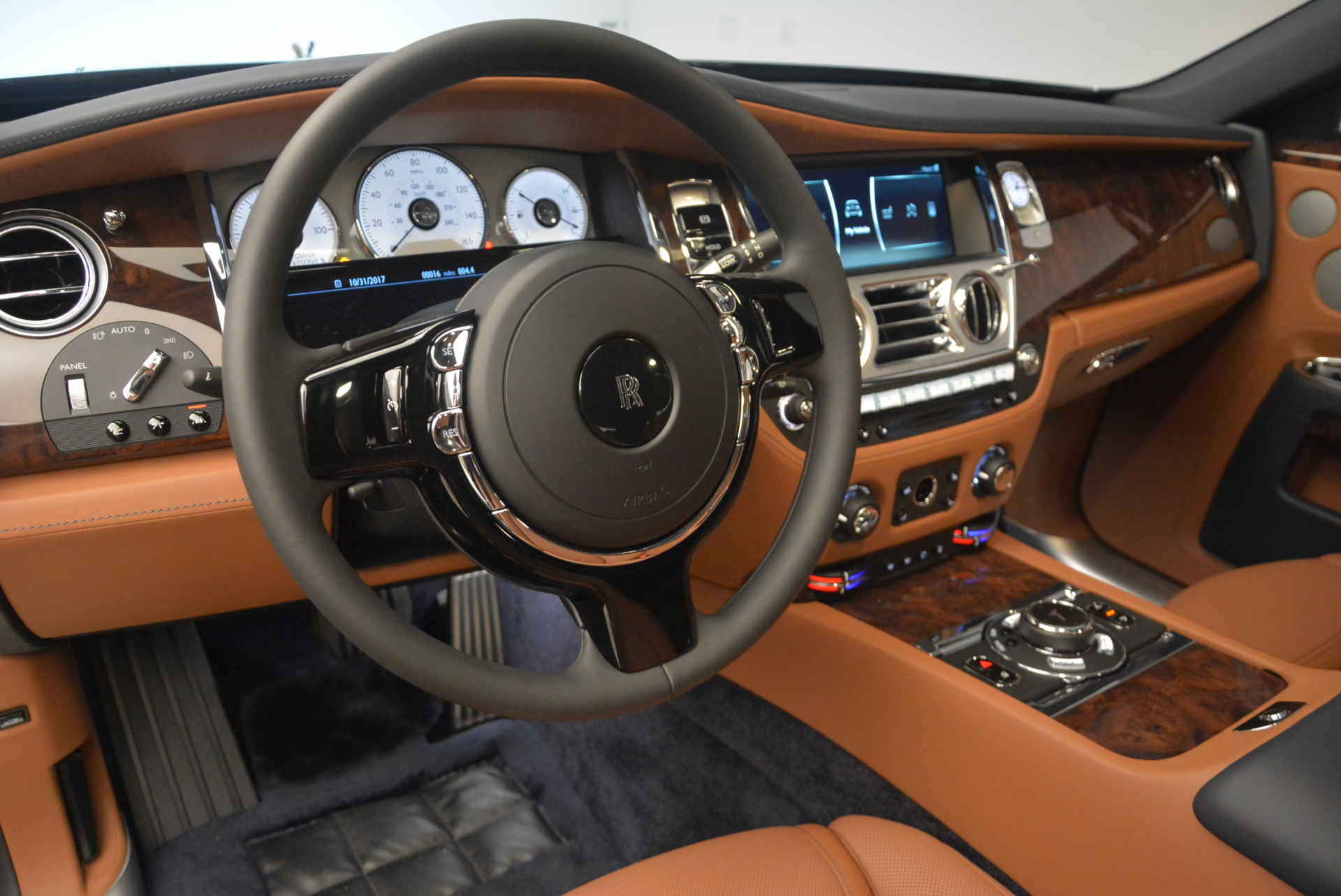 New-2018-Rolls-Royce-Ghost