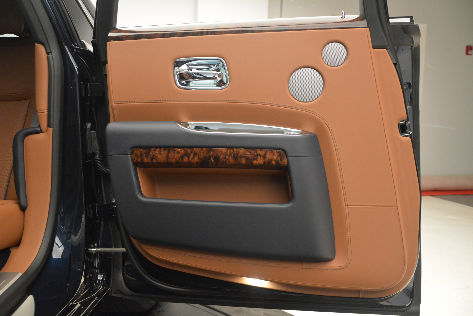 New-2018-Rolls-Royce-Ghost