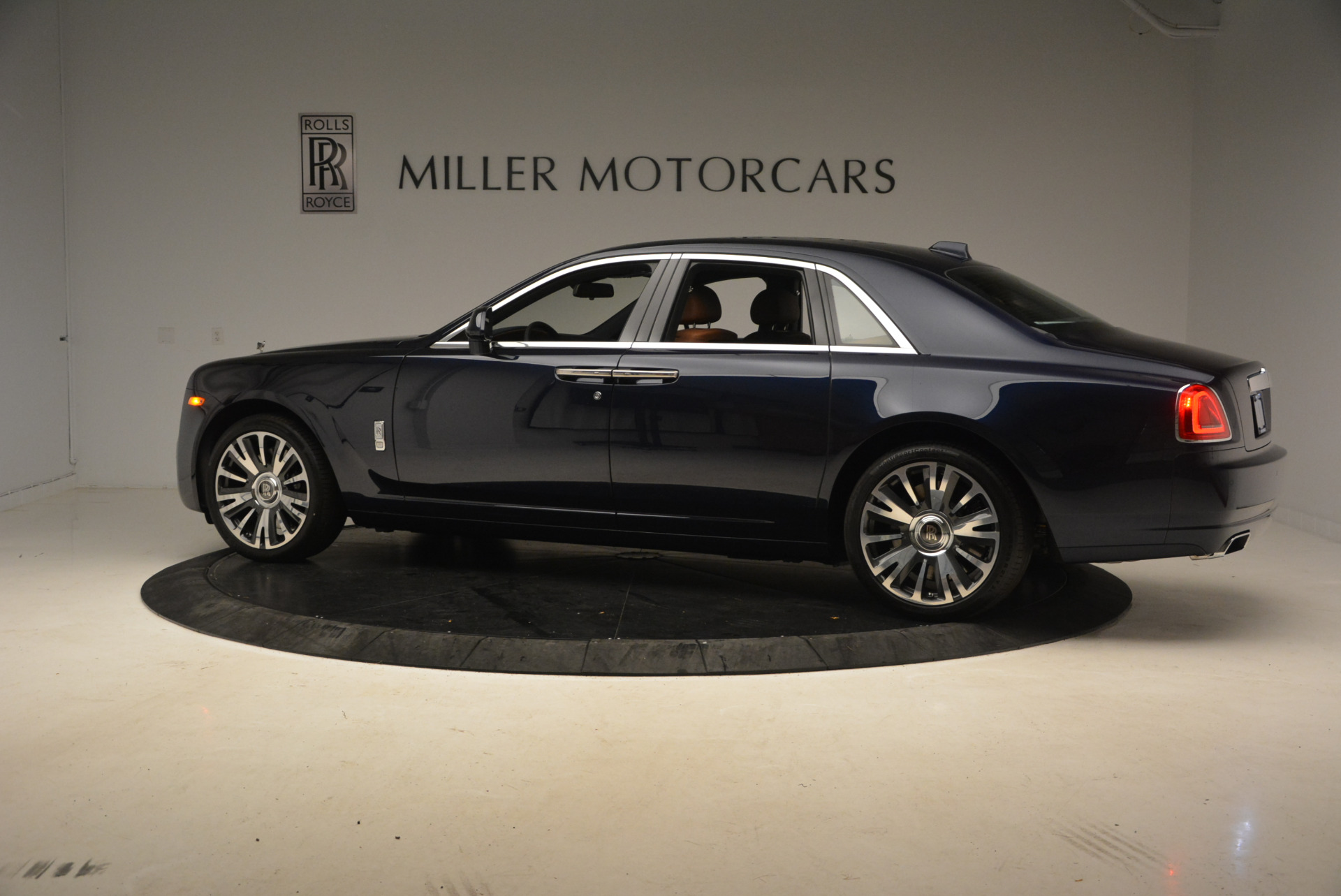 New-2018-Rolls-Royce-Ghost