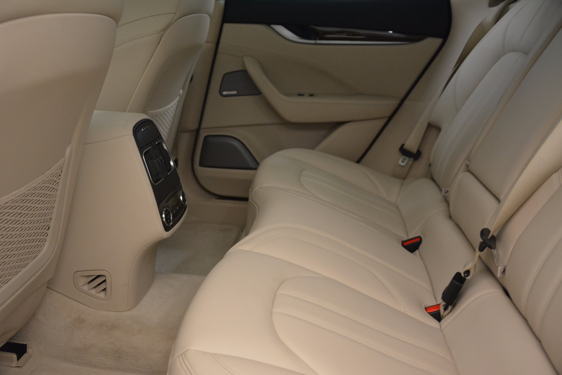 Used-2017-Maserati-Levante-S