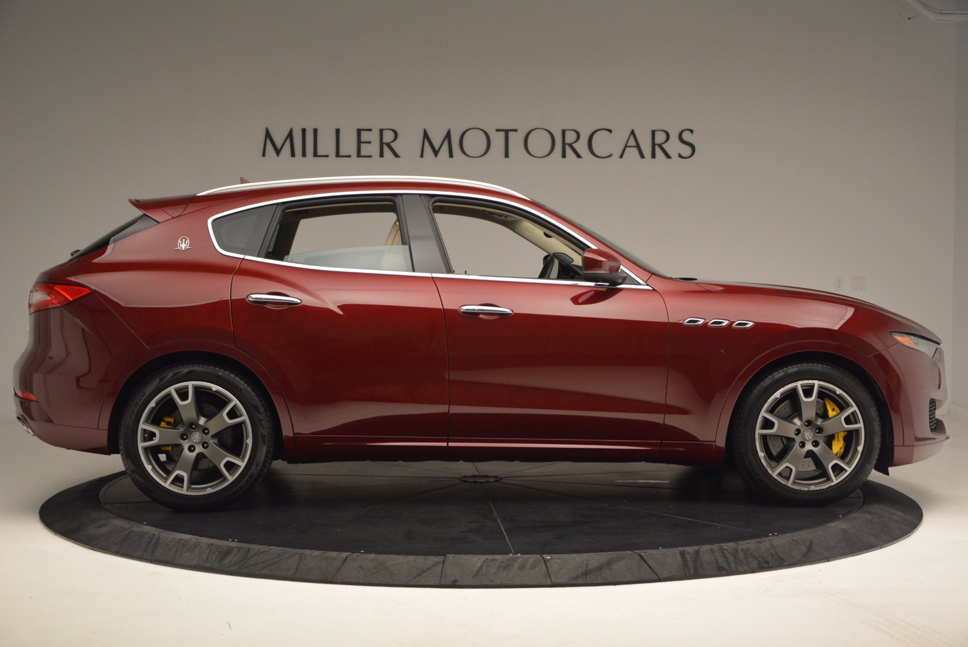 Used-2017-Maserati-Levante-S