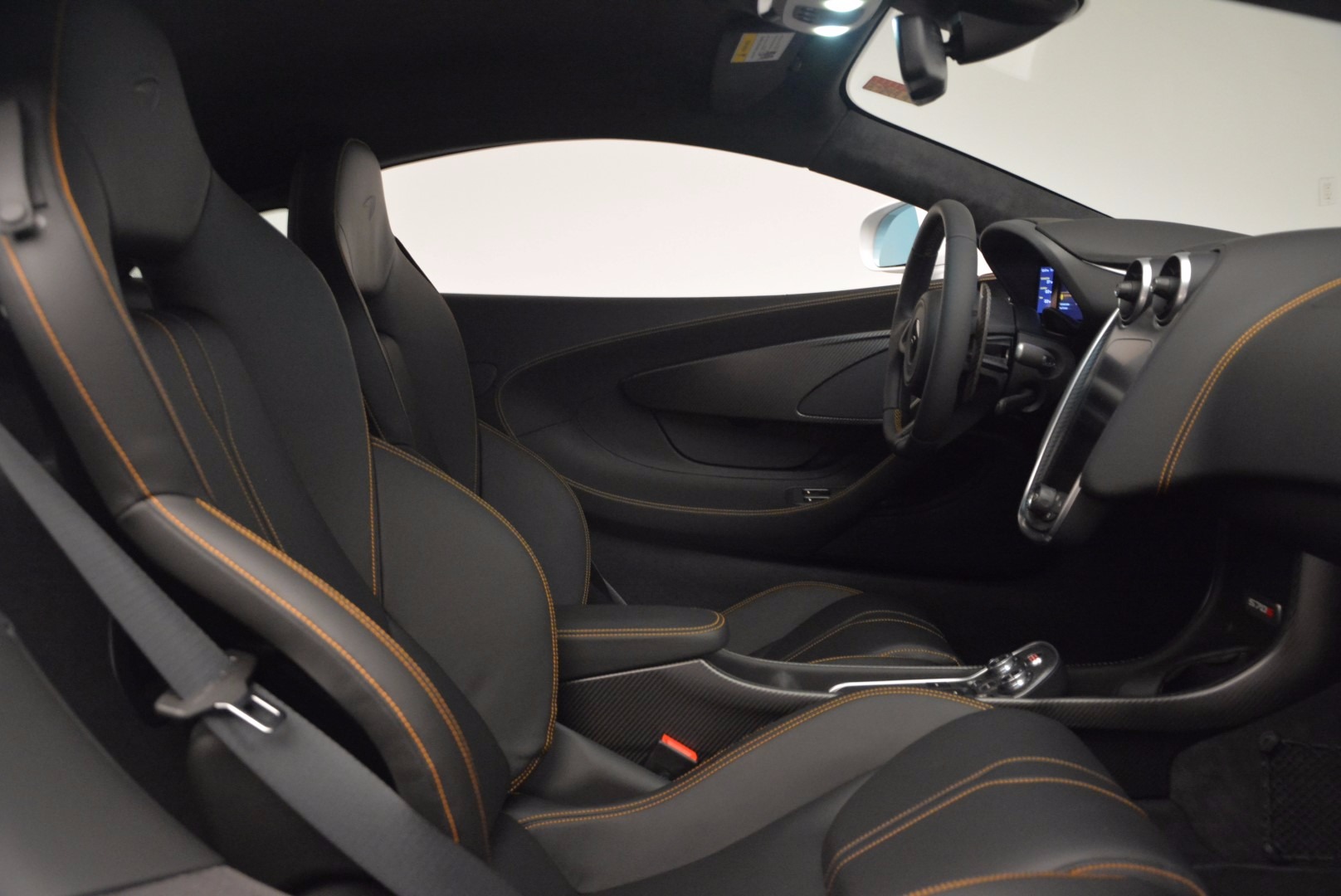 Used-2016-McLaren-570S